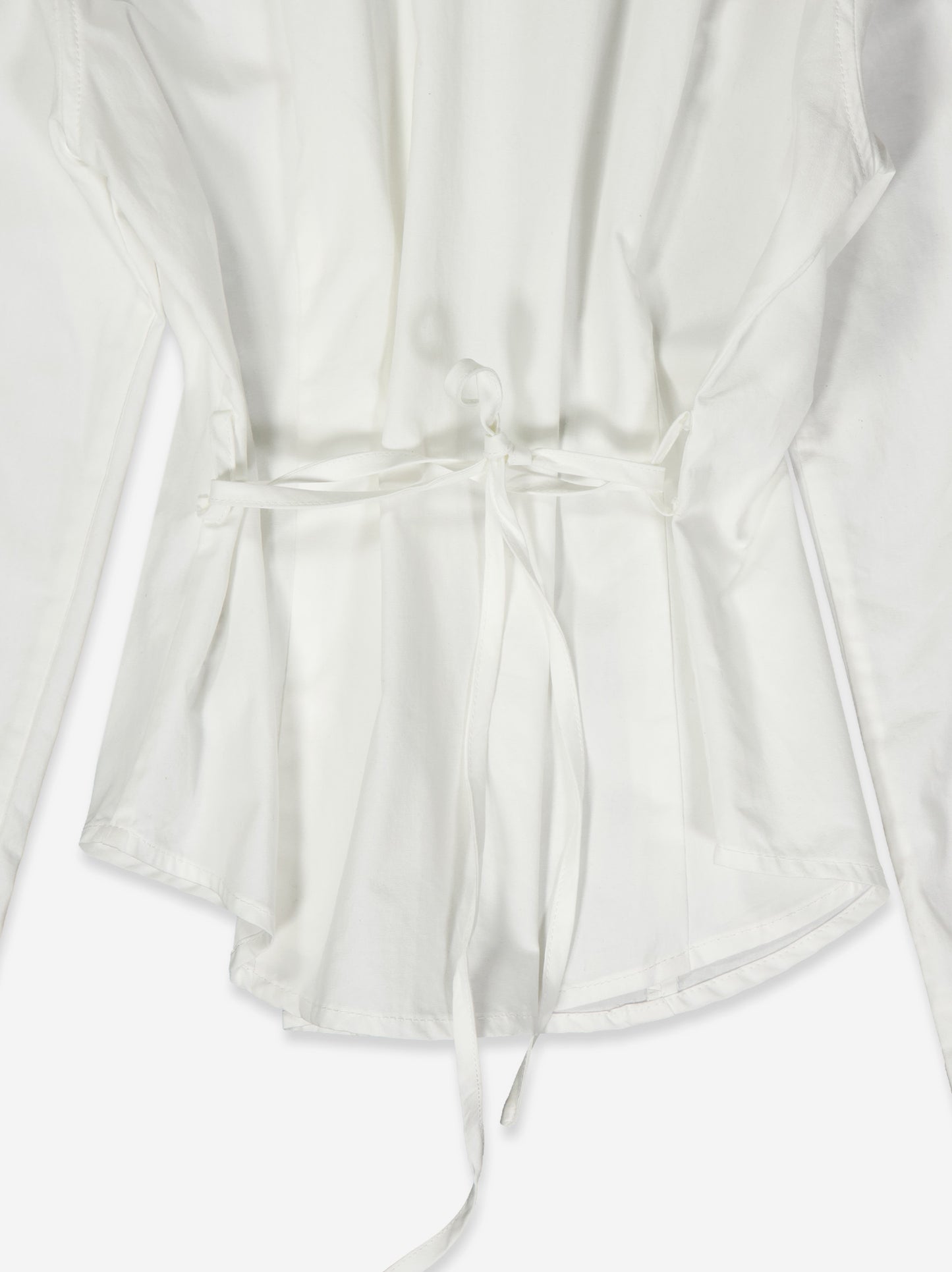 Camisa blanca con ajuste trasero - Mirae