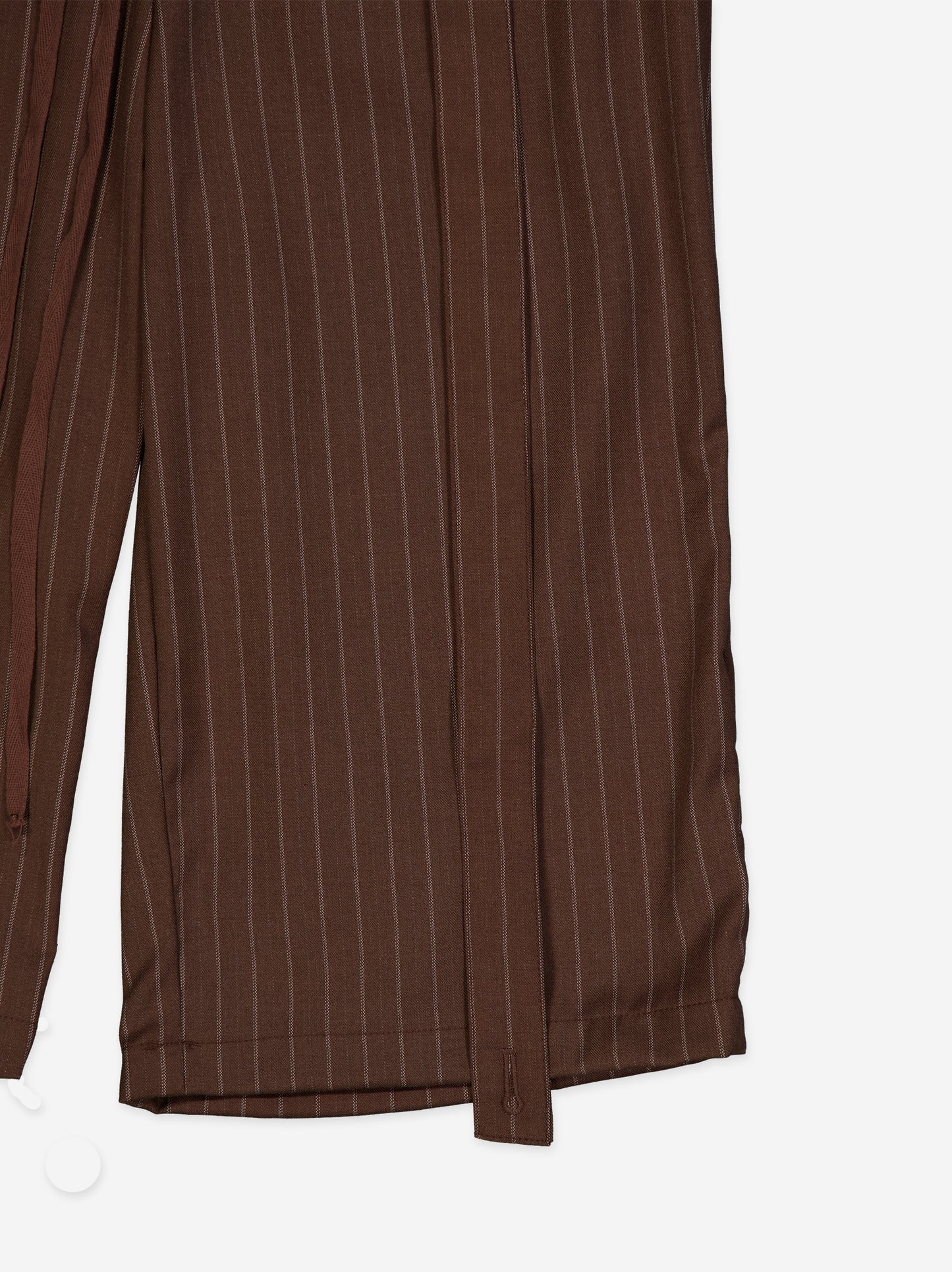 Pinstripe Bermuda shorts with side stripe - Iria