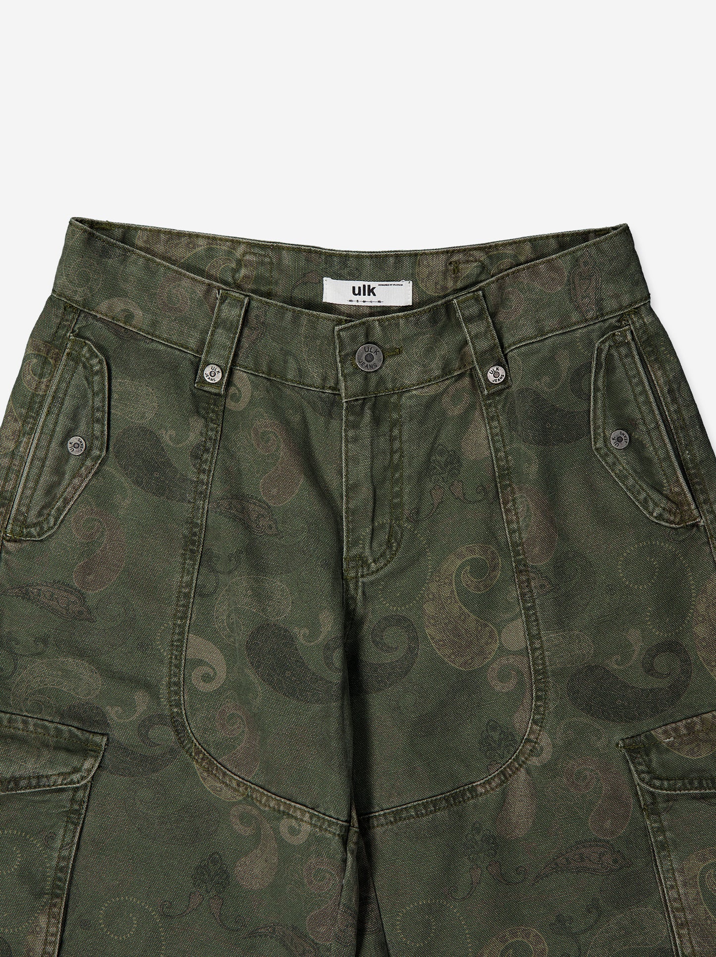 Green Bermuda shorts with paisley print - Bruce