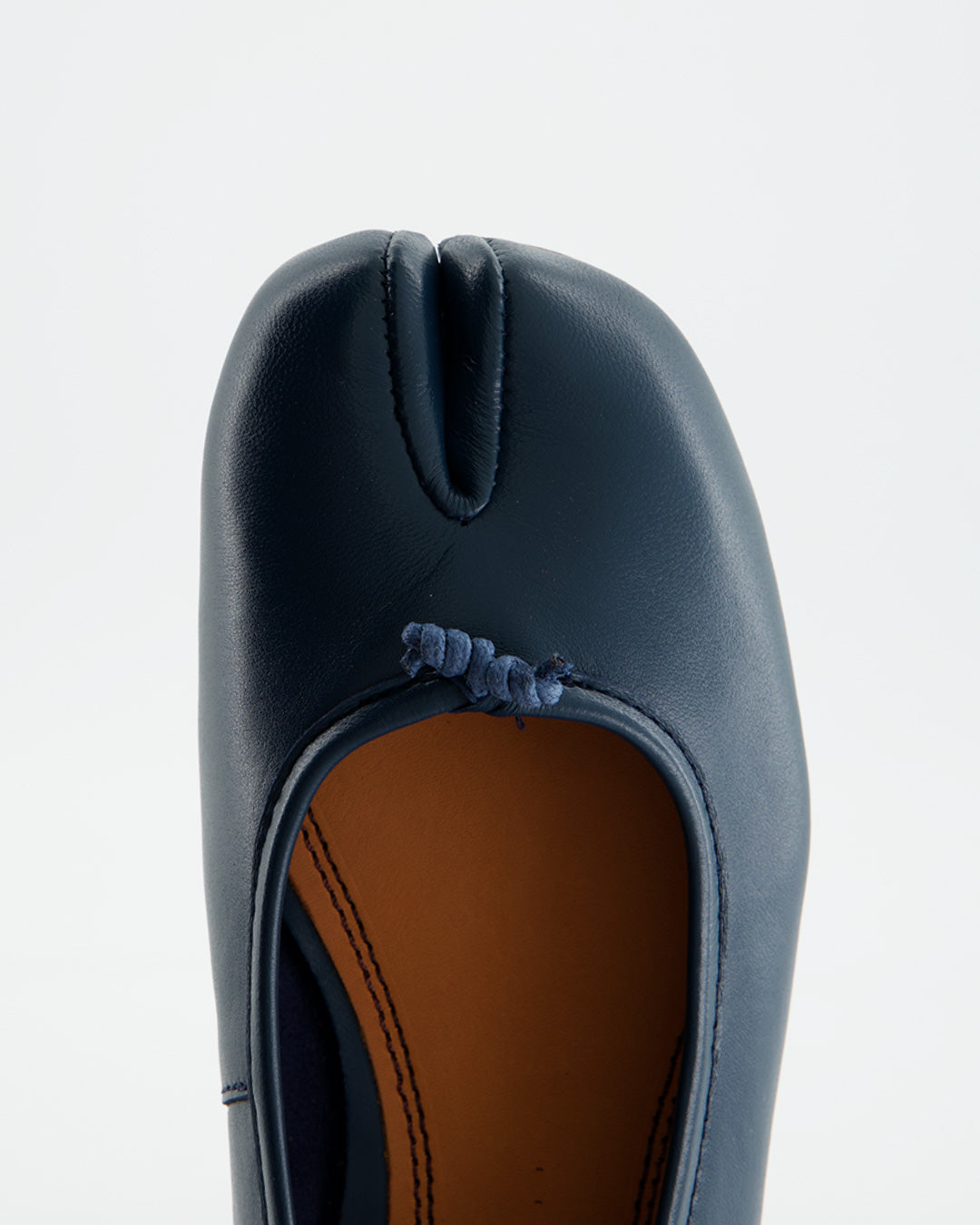 Bailarina Tabi de Piel Azul Oscuro - Karva