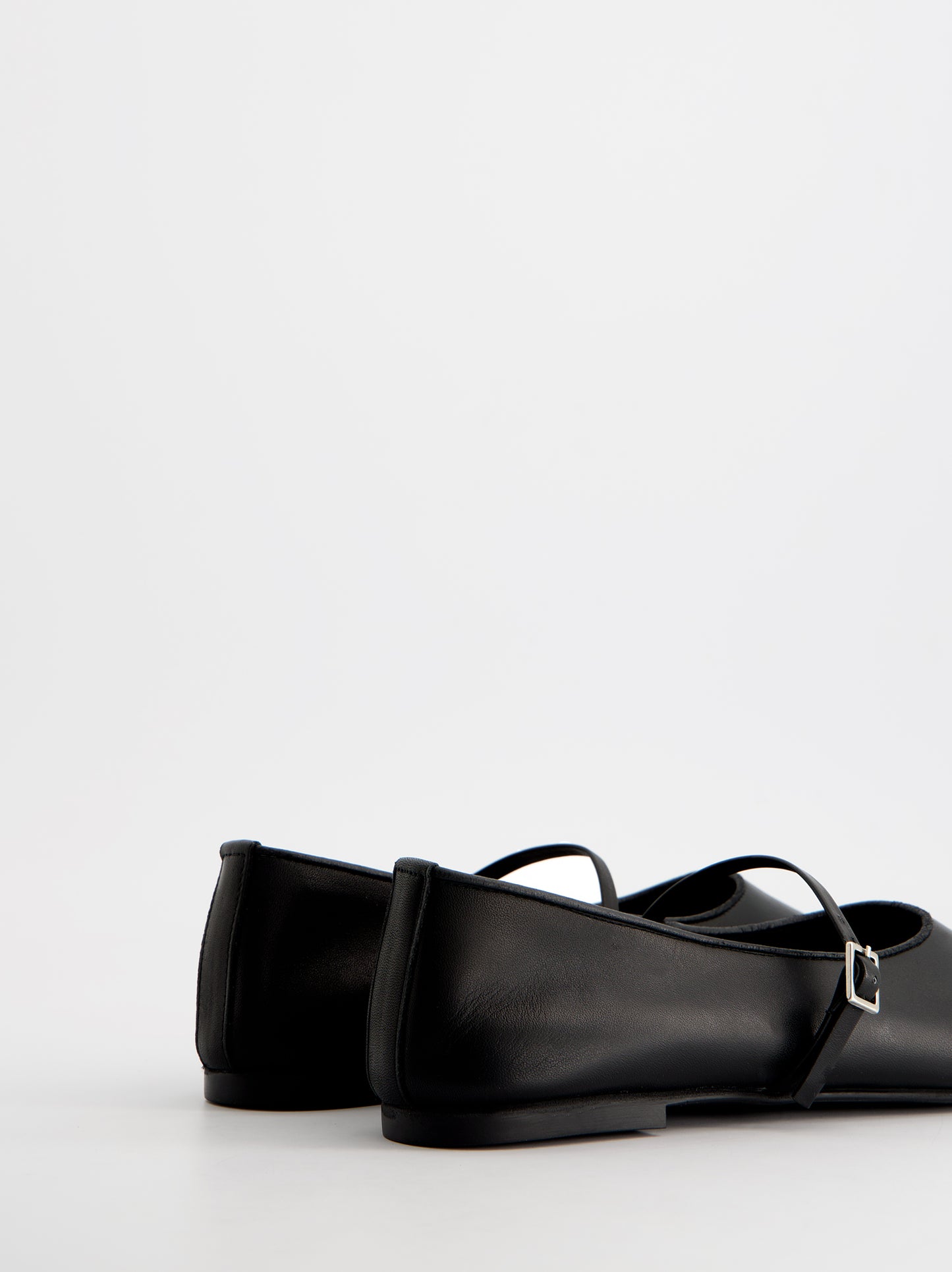 Black leather Mary Jane ballet flats - Linke