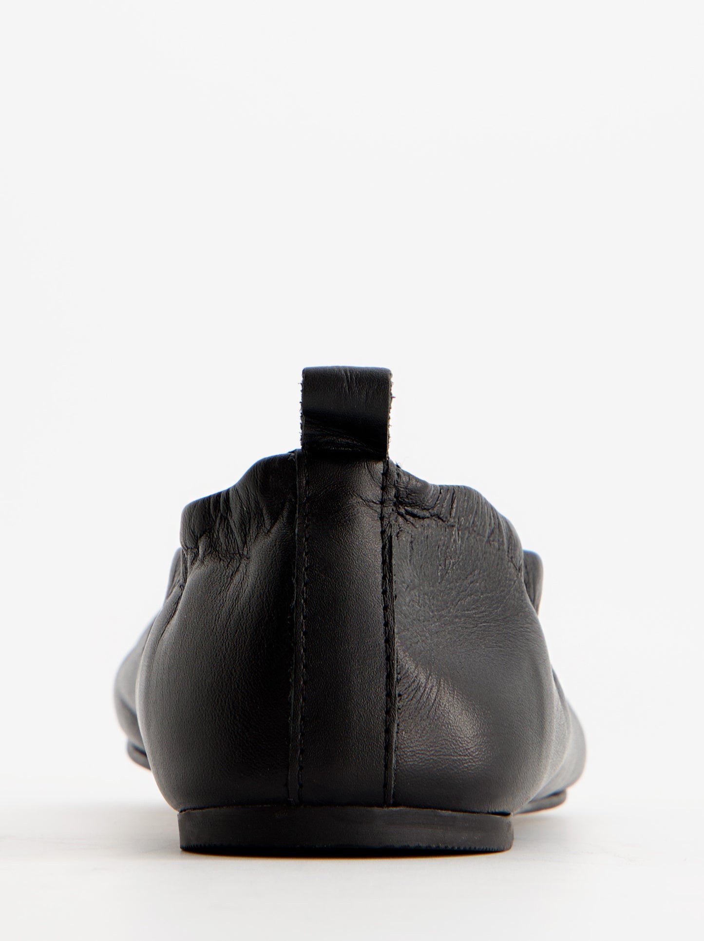 Black ruched leather ballerinas - ULK Catty