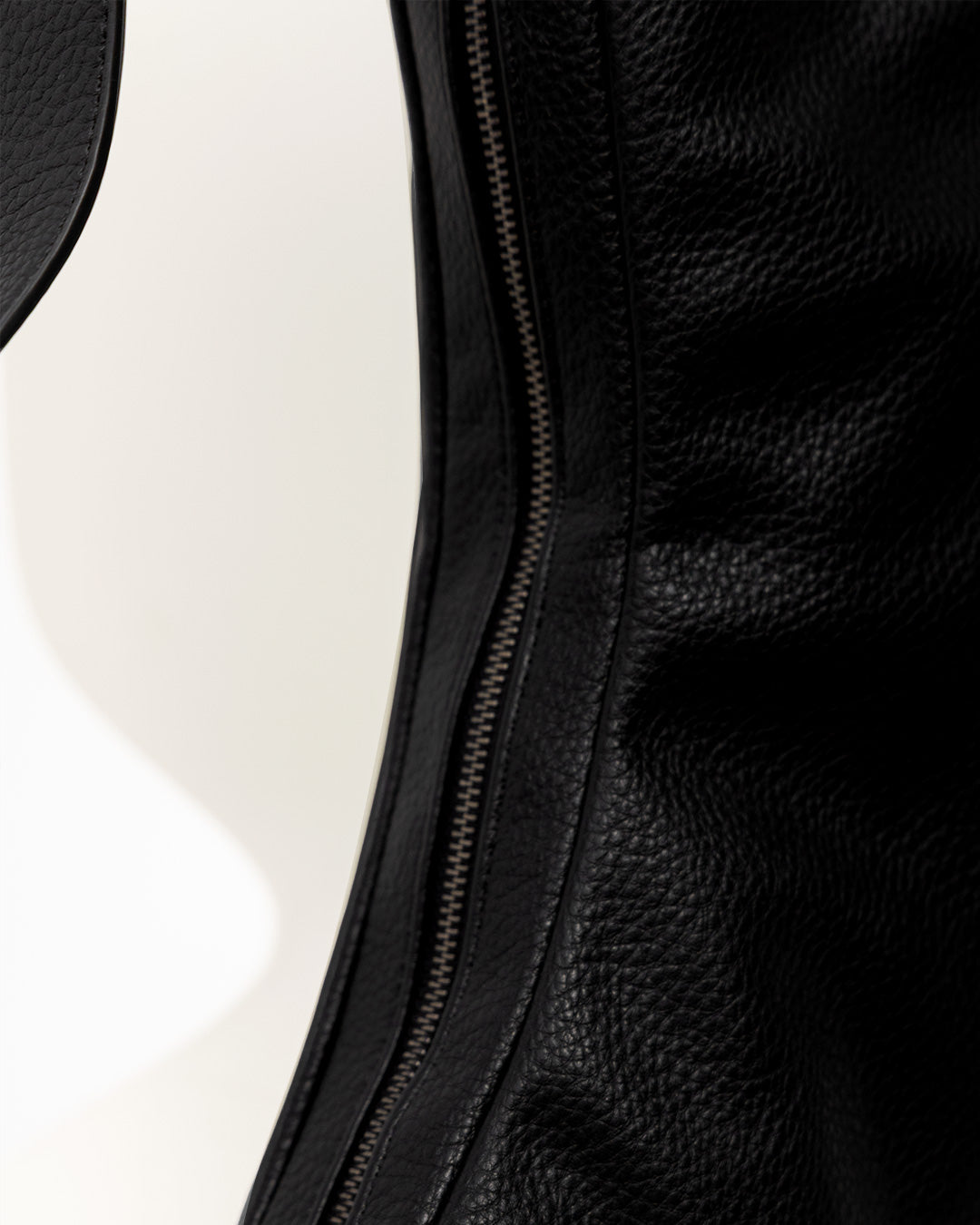 Bolso efecto piel negro - Ferita