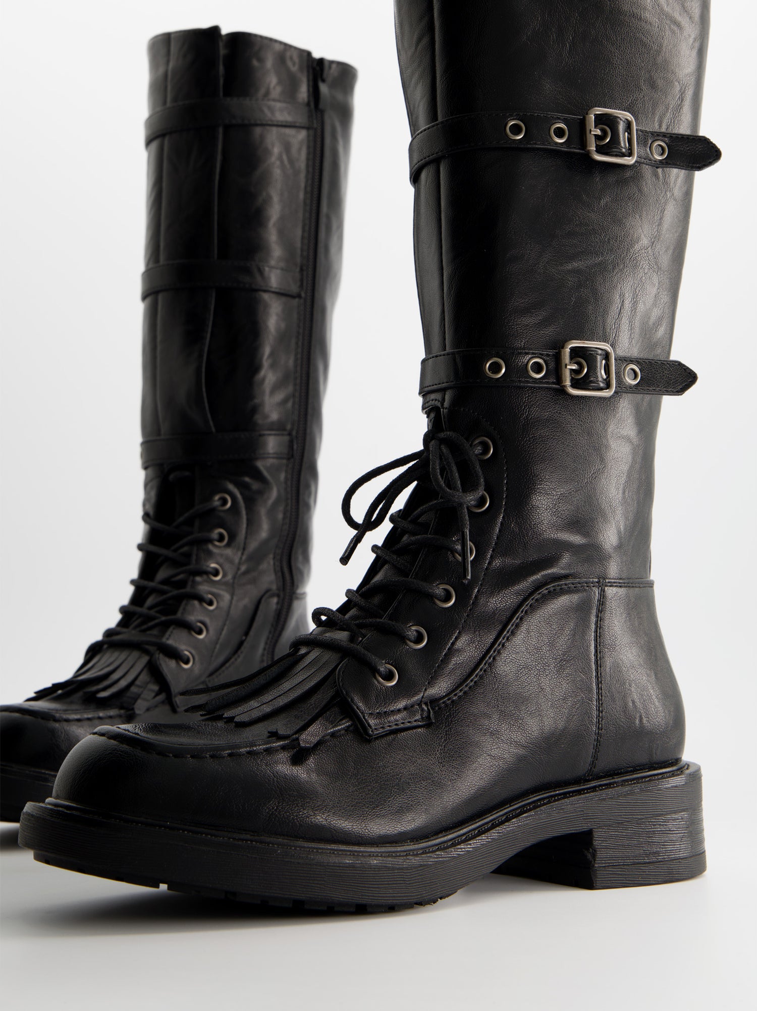 Botas altas con cordones - ULK Cayetana