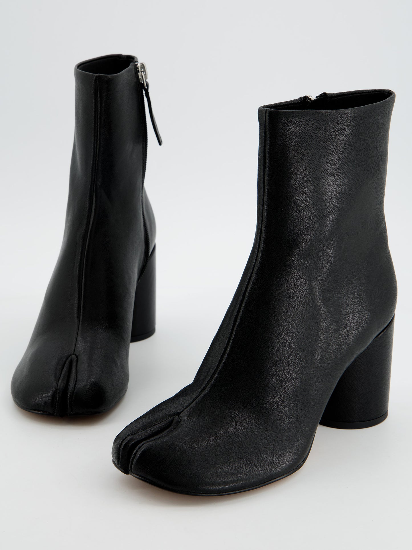Black Leather Tabi Boots - Glace