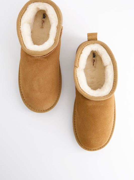 Suede ankle boots with inner lining - Yoko