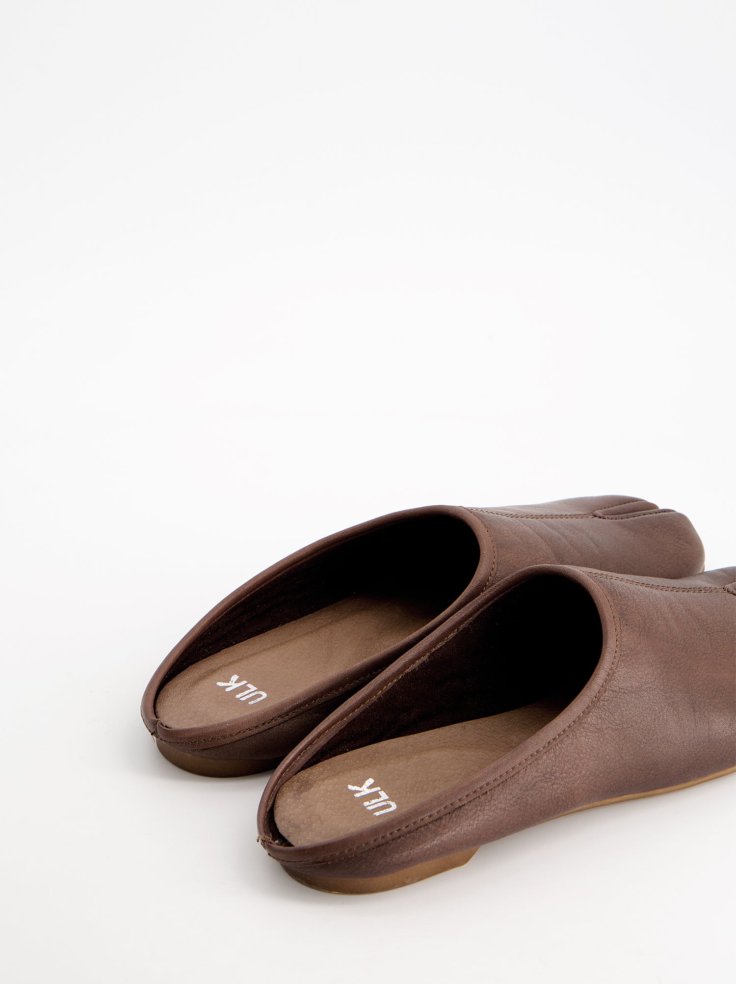 Mules tabi en piel marrón - Casablanca