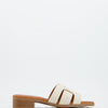 Sandalia Plana Beige - In