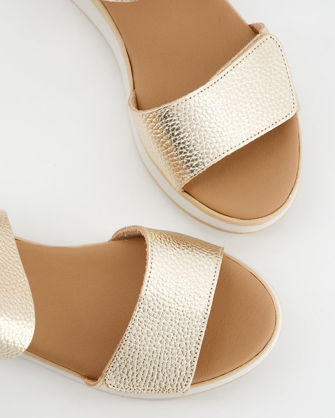 Sandalia de Plataforma Deportiva -Cozy