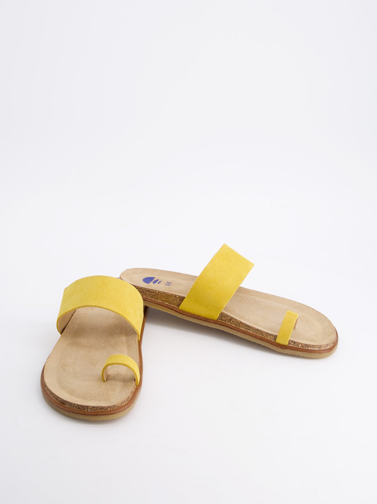 Sandalias Planas De Serraje Amarillo - Katao