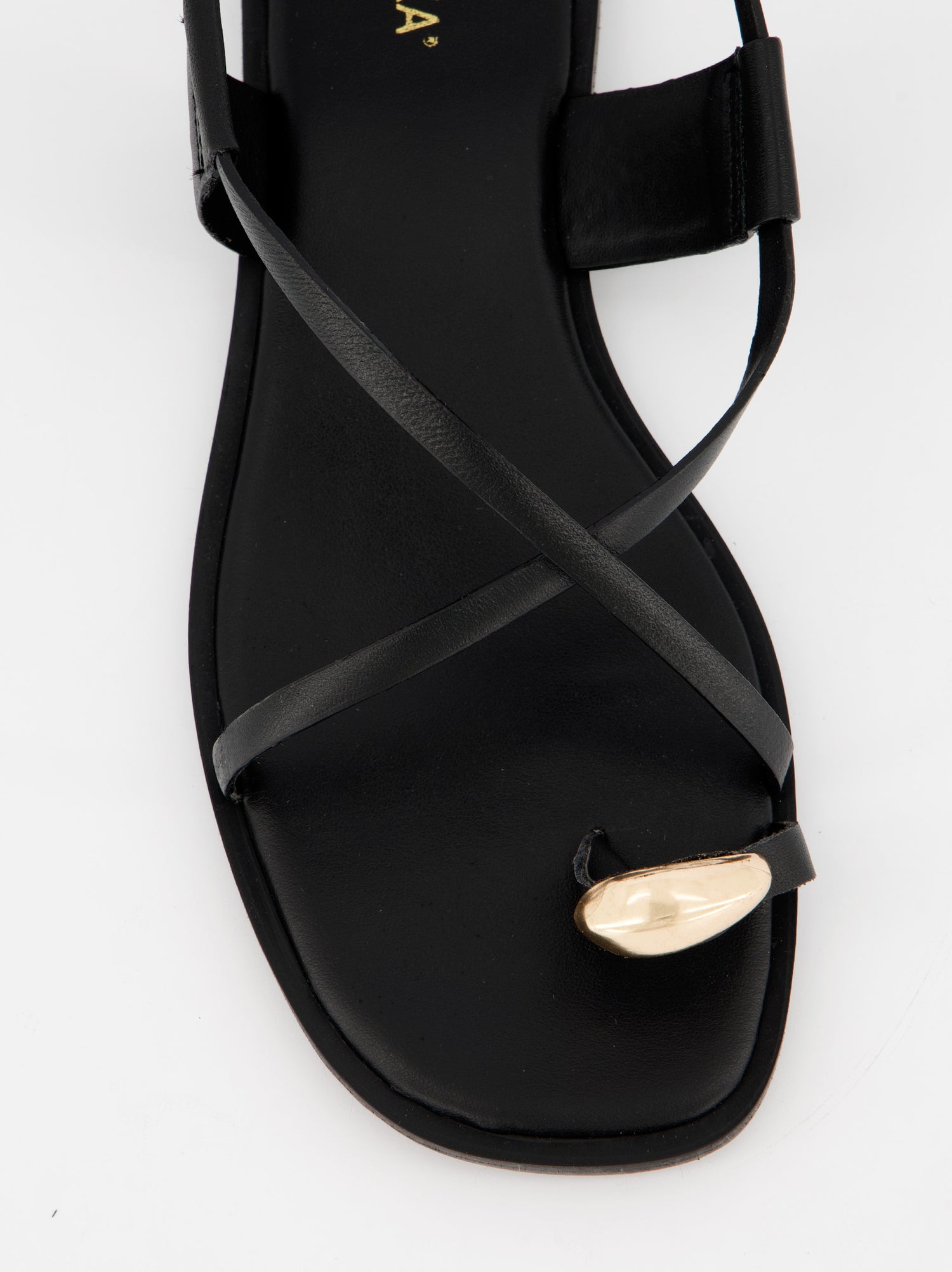 Sandalias planas de piel - Ossy