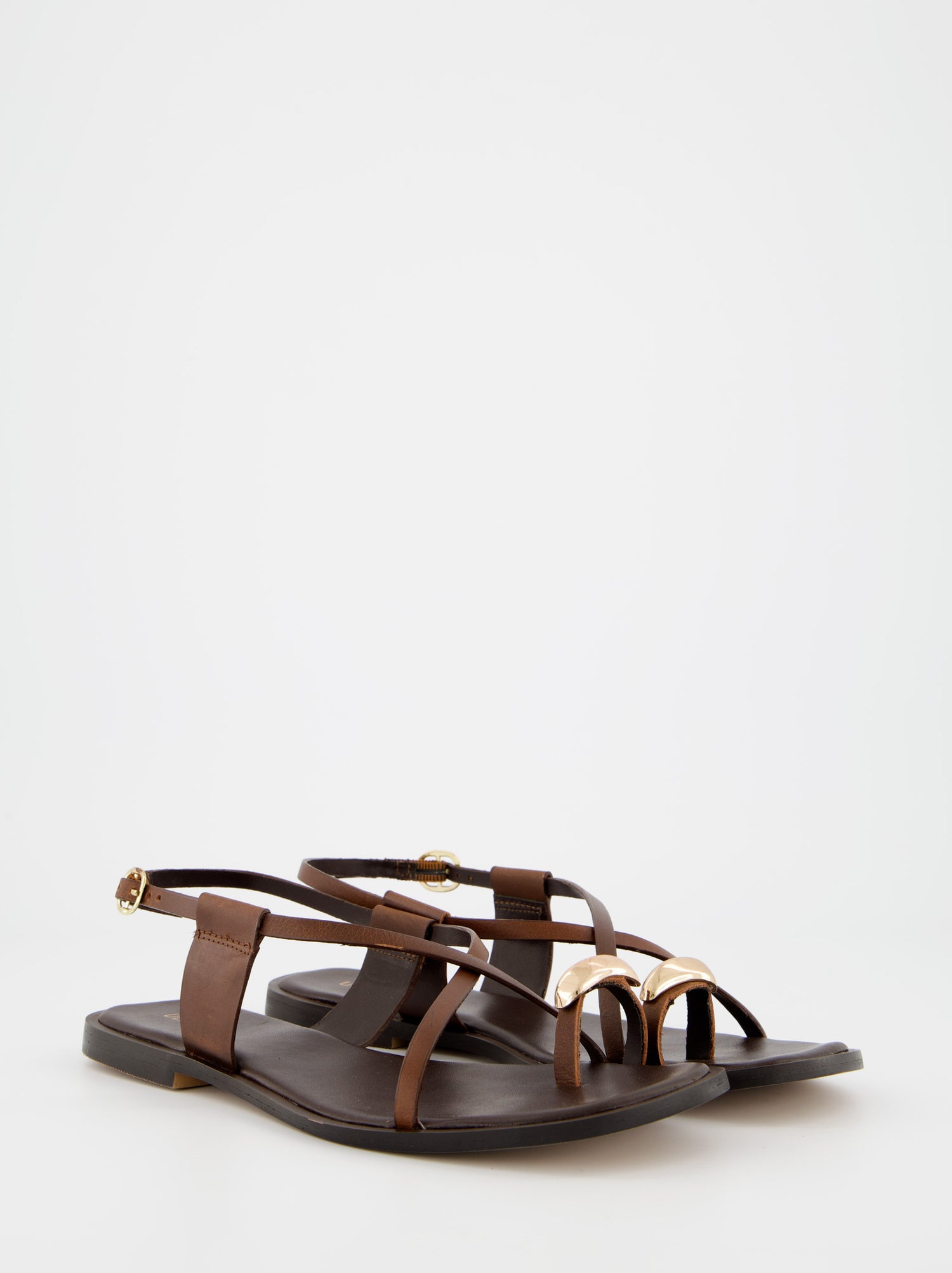 Sandalias planas de piel - Ossy
