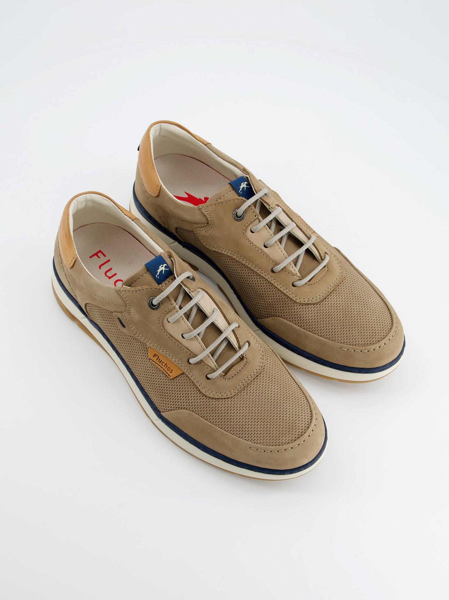 Zapatilla Casual De Piel Perforados Marrones - Fluchos