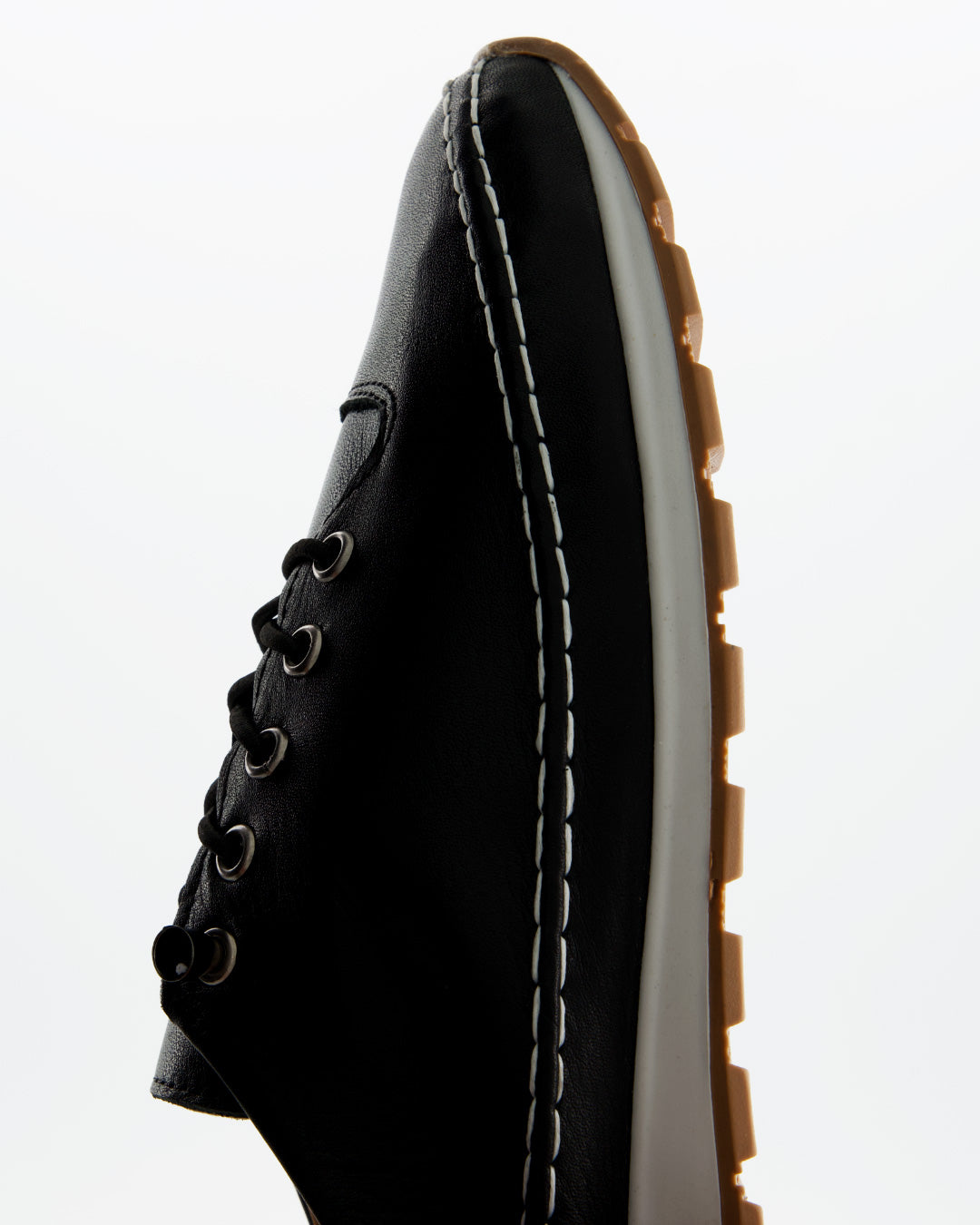Zapatilla casual negras - Zenva