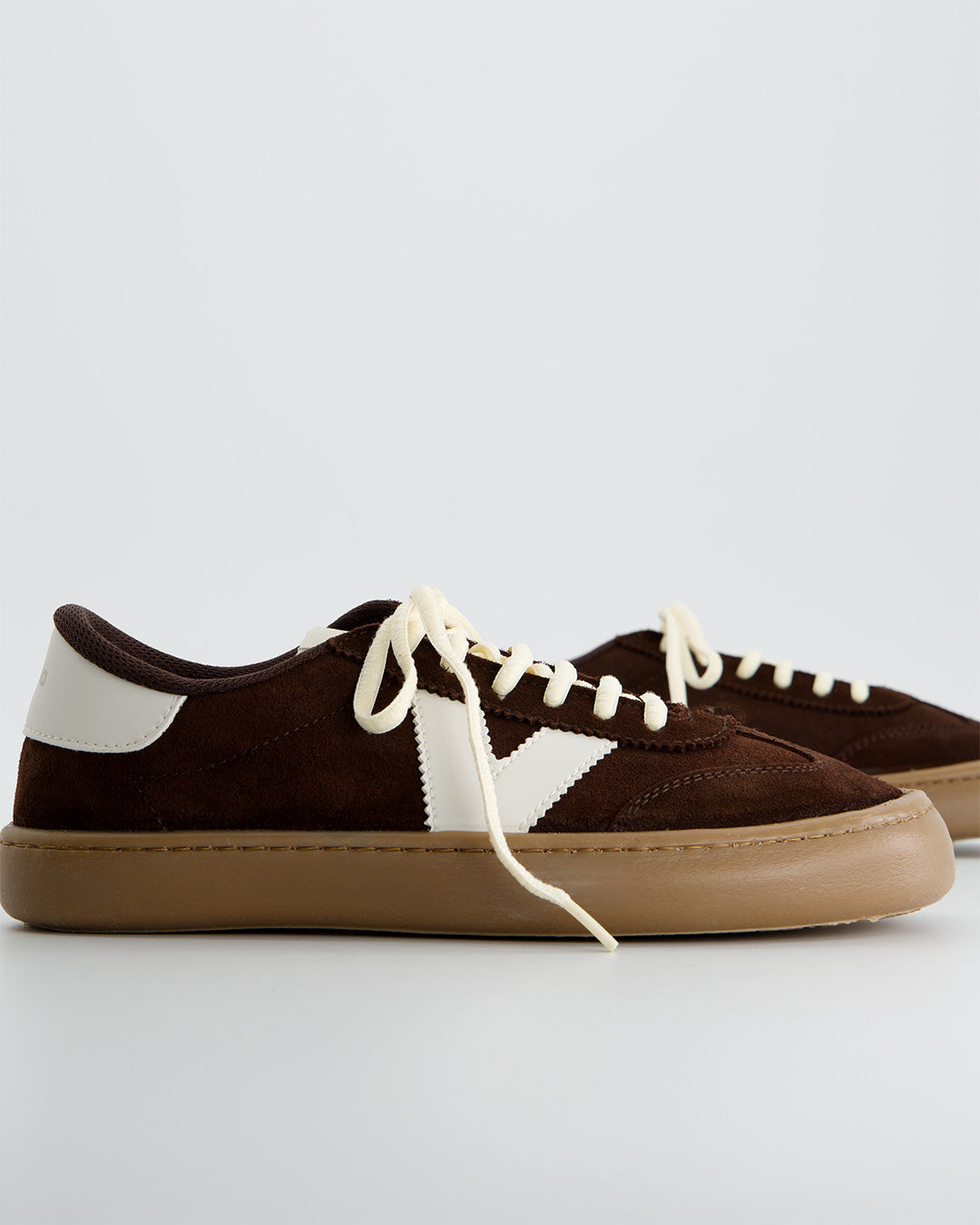 Zapatillas Barefoot marrones - Victoria