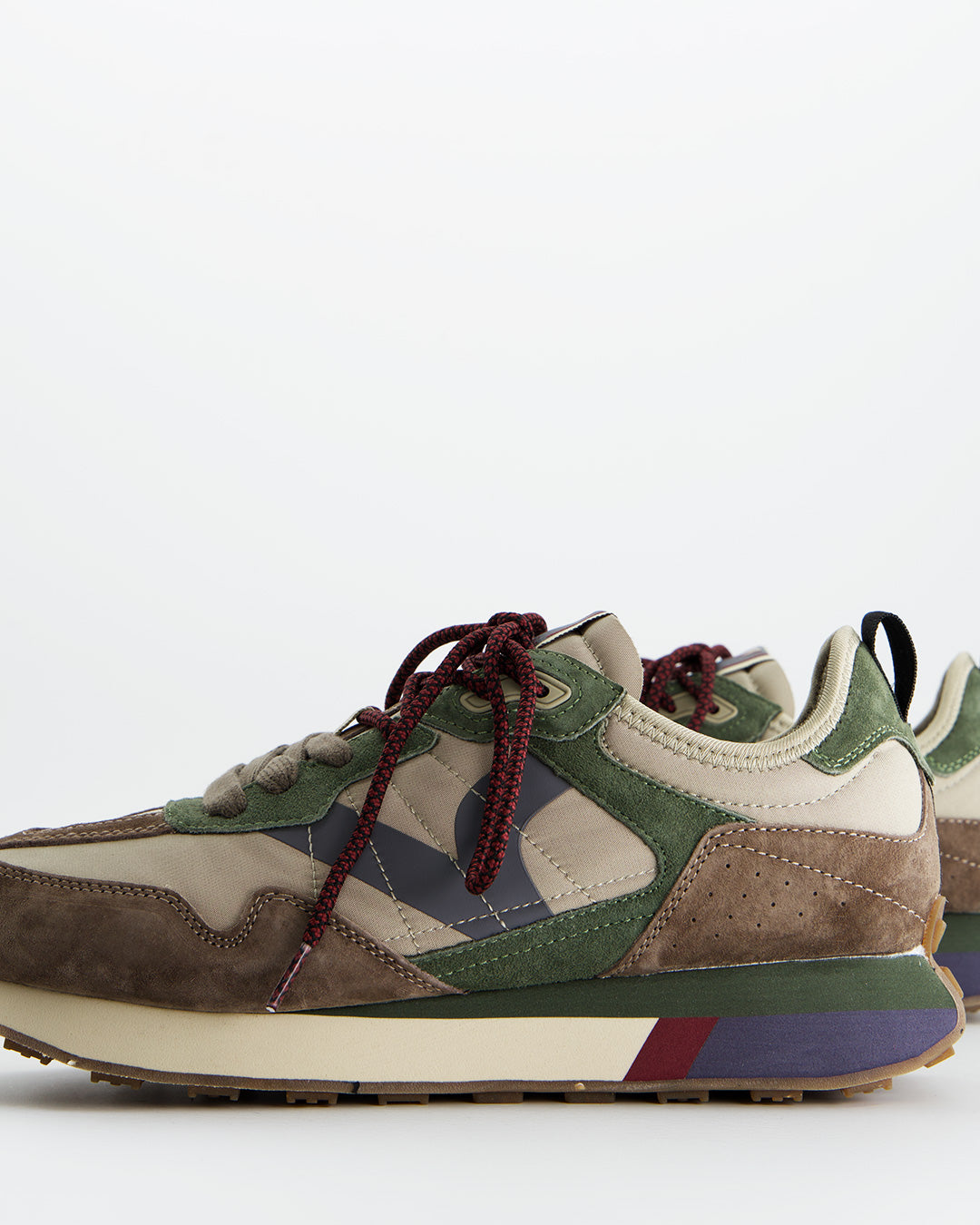 Zapatillas Victoria 1985 Retro Multicolor Verde y Beige