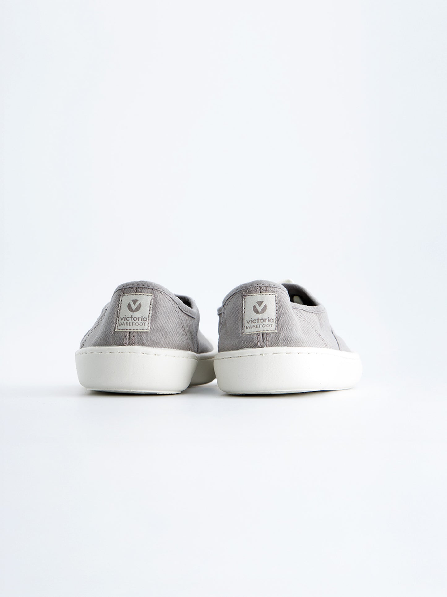Zapatillas Victoria Barefoot Gris