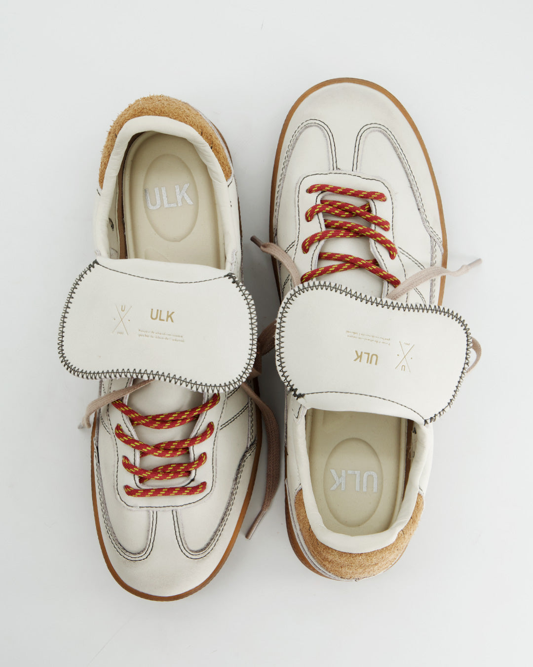 Zapatillas blancas con cordones - Chile