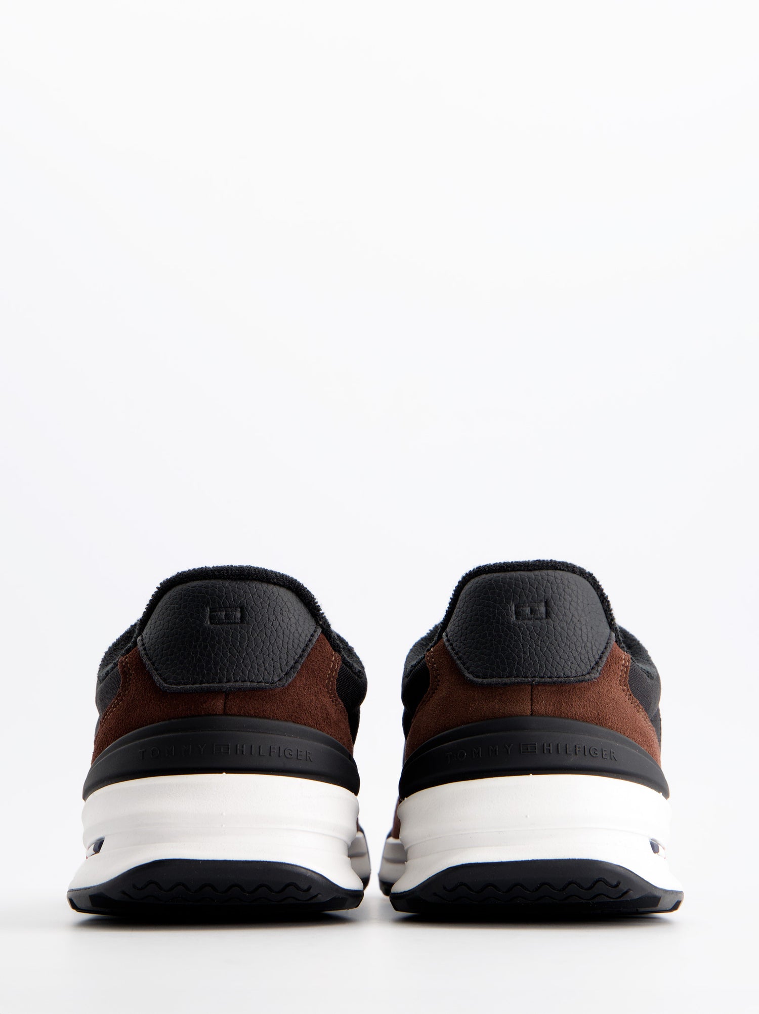 Zapatillas de piel para hombre - Tommy Hilfiger Retro Runner