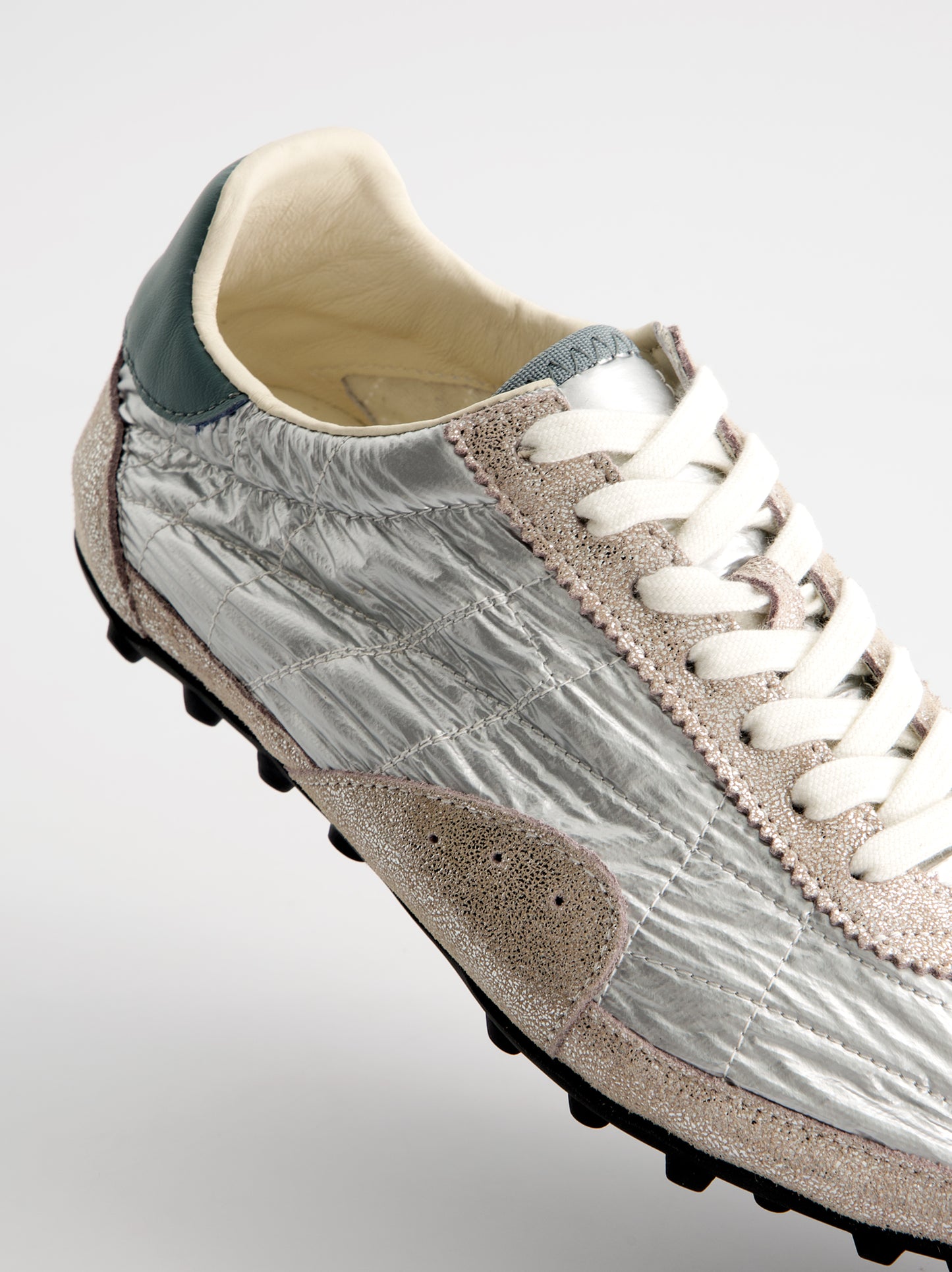 Zapatillas plateadas efecto arrugado - Nova