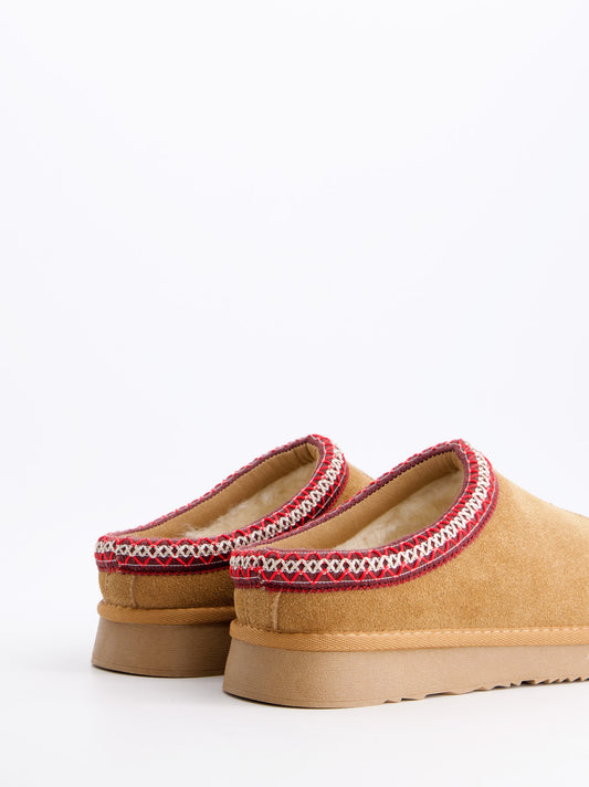 Suede clogs with inner lining - Yoki