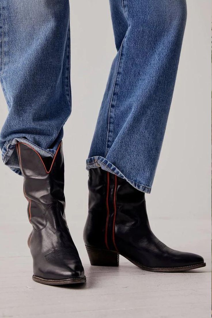 CÓMO LLEVAR LAS BOTAS COWBOY ESTA TEMPORADA