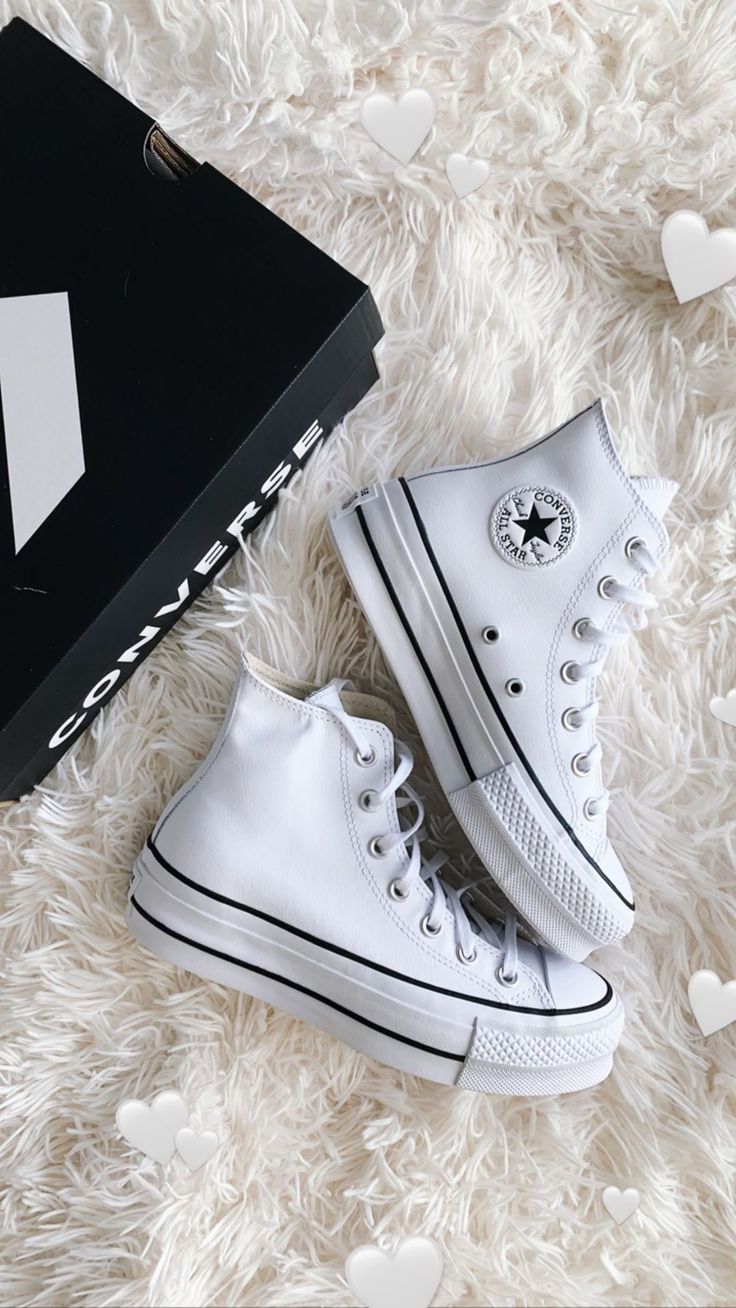 QUÉ MODELOS DE ZAPATILLAS CONVERSE SON TENDENCIA ESTA TEMPORADA