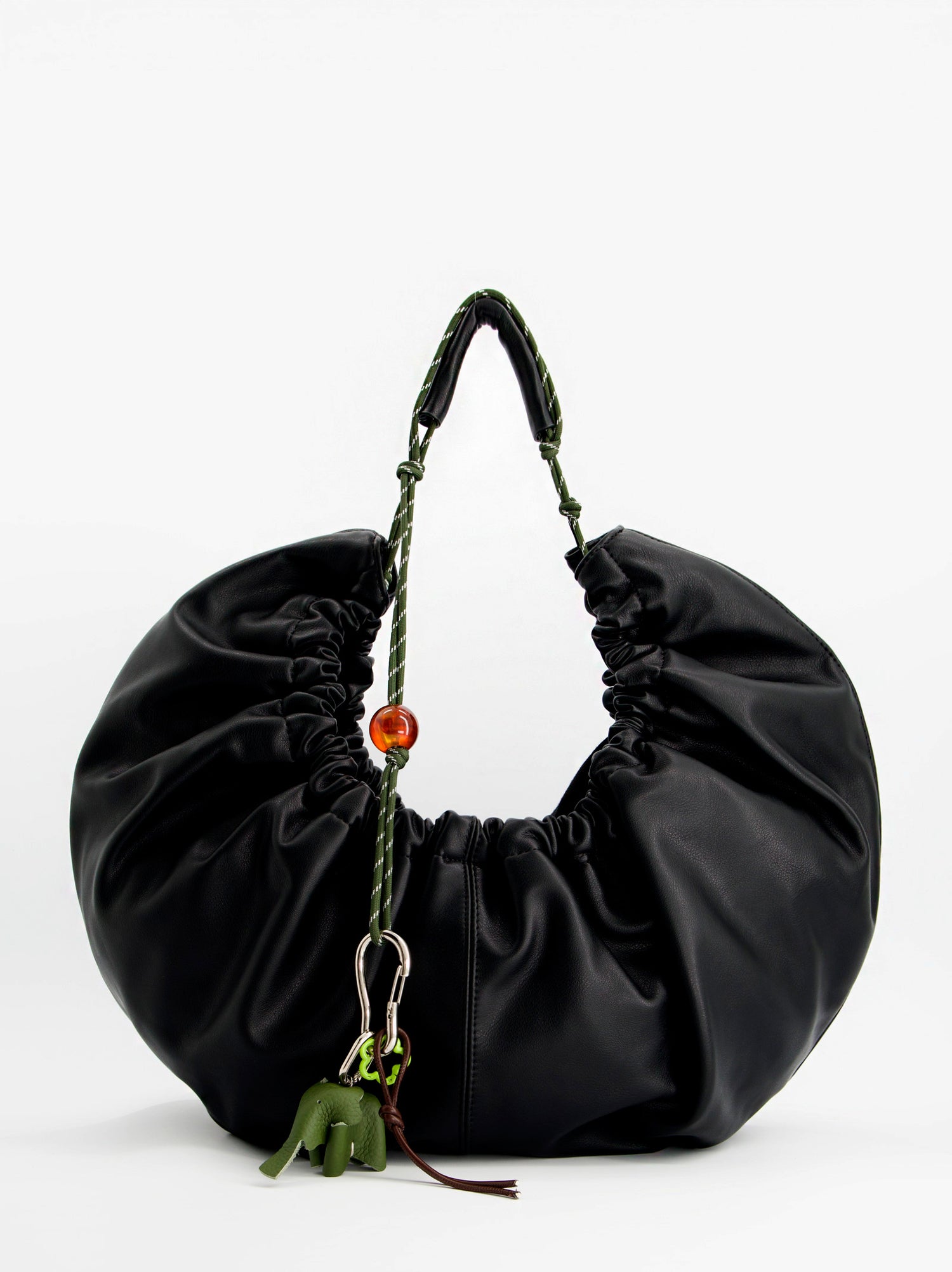 Bolso negro fruncido efecto piel - Bolor
