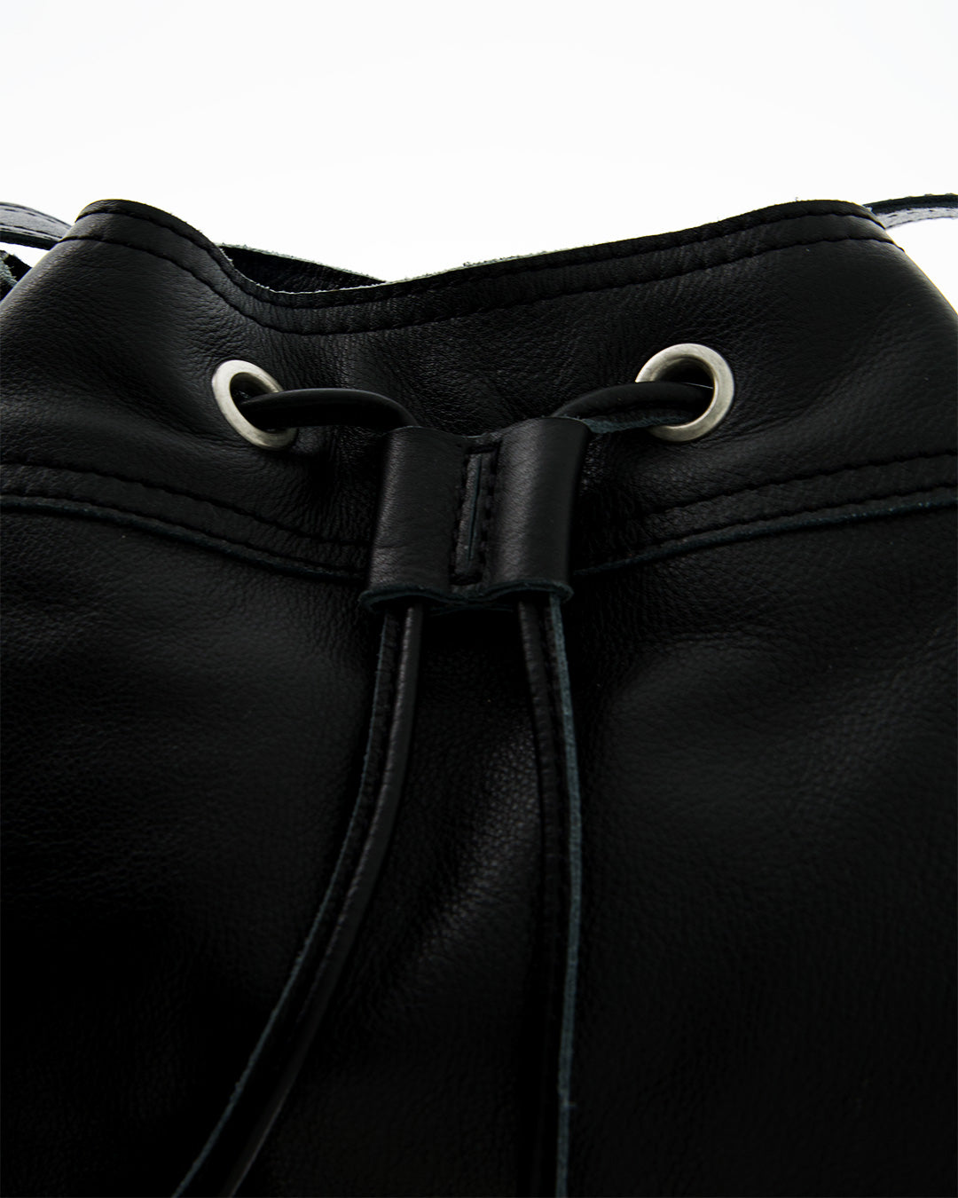Black leather bag - Pomelie