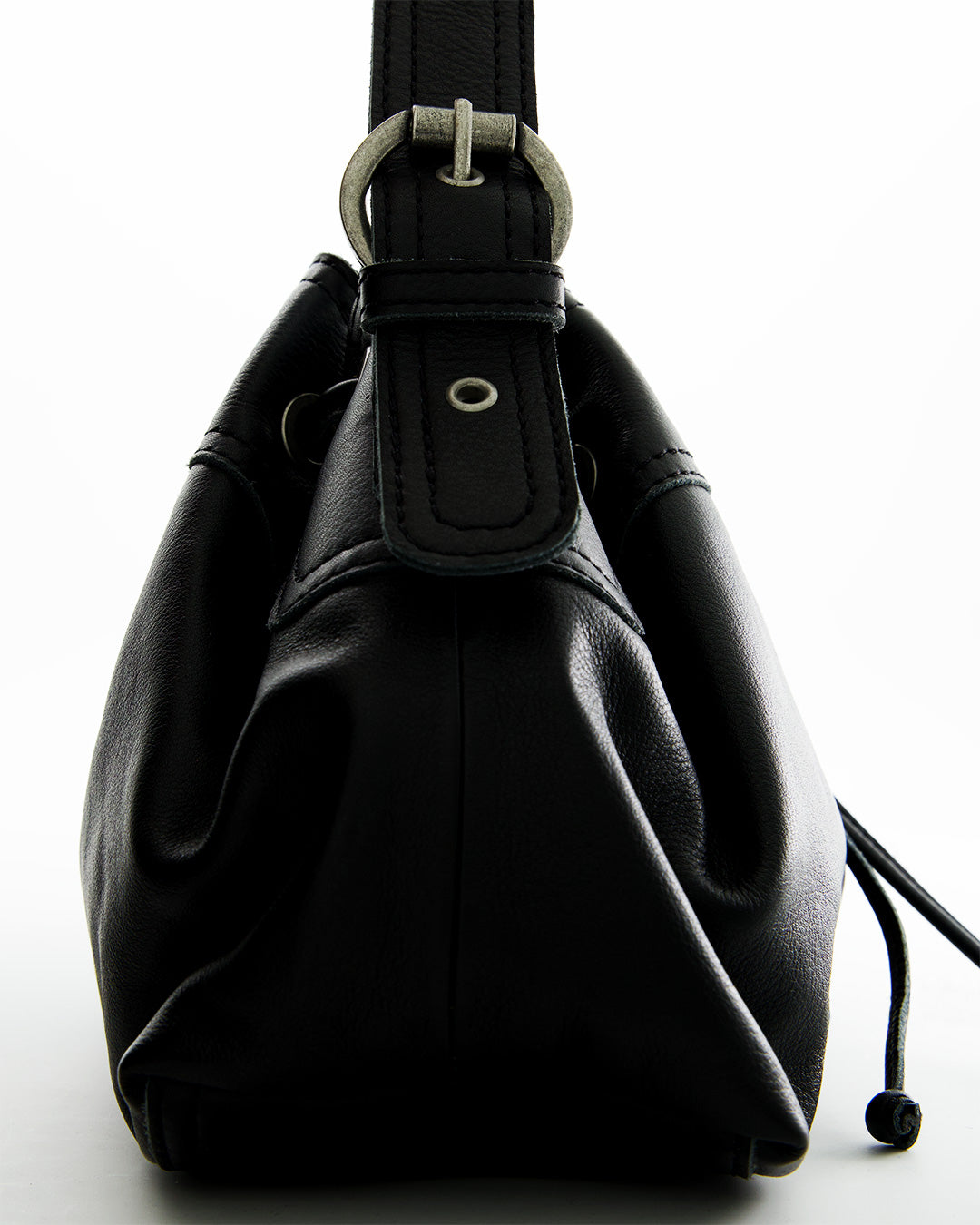 Black leather bag - Pomelie