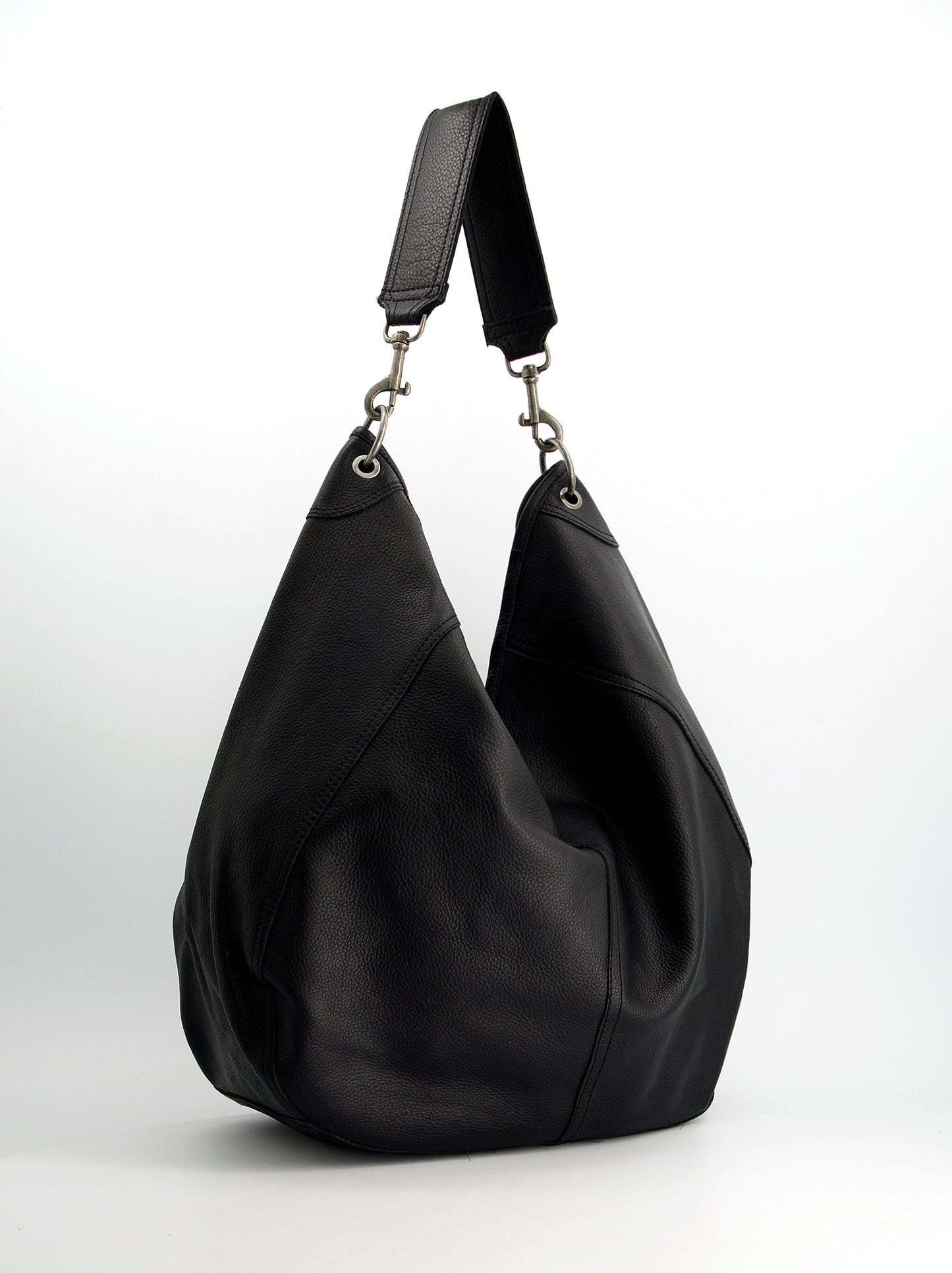 Bolso hobo en piel con mosquetones - Apris