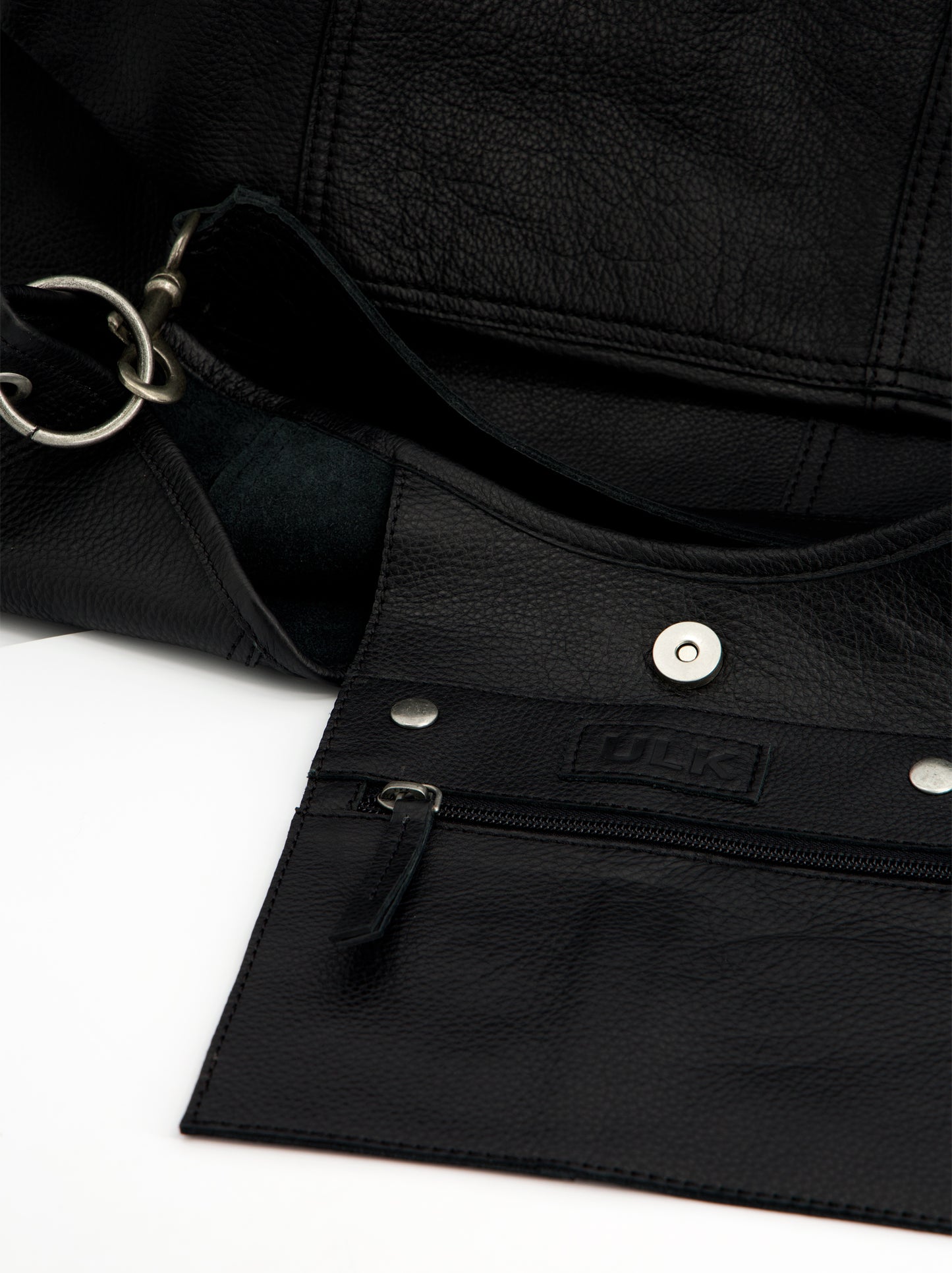 Bolso hobo en piel con mosquetones - Apris