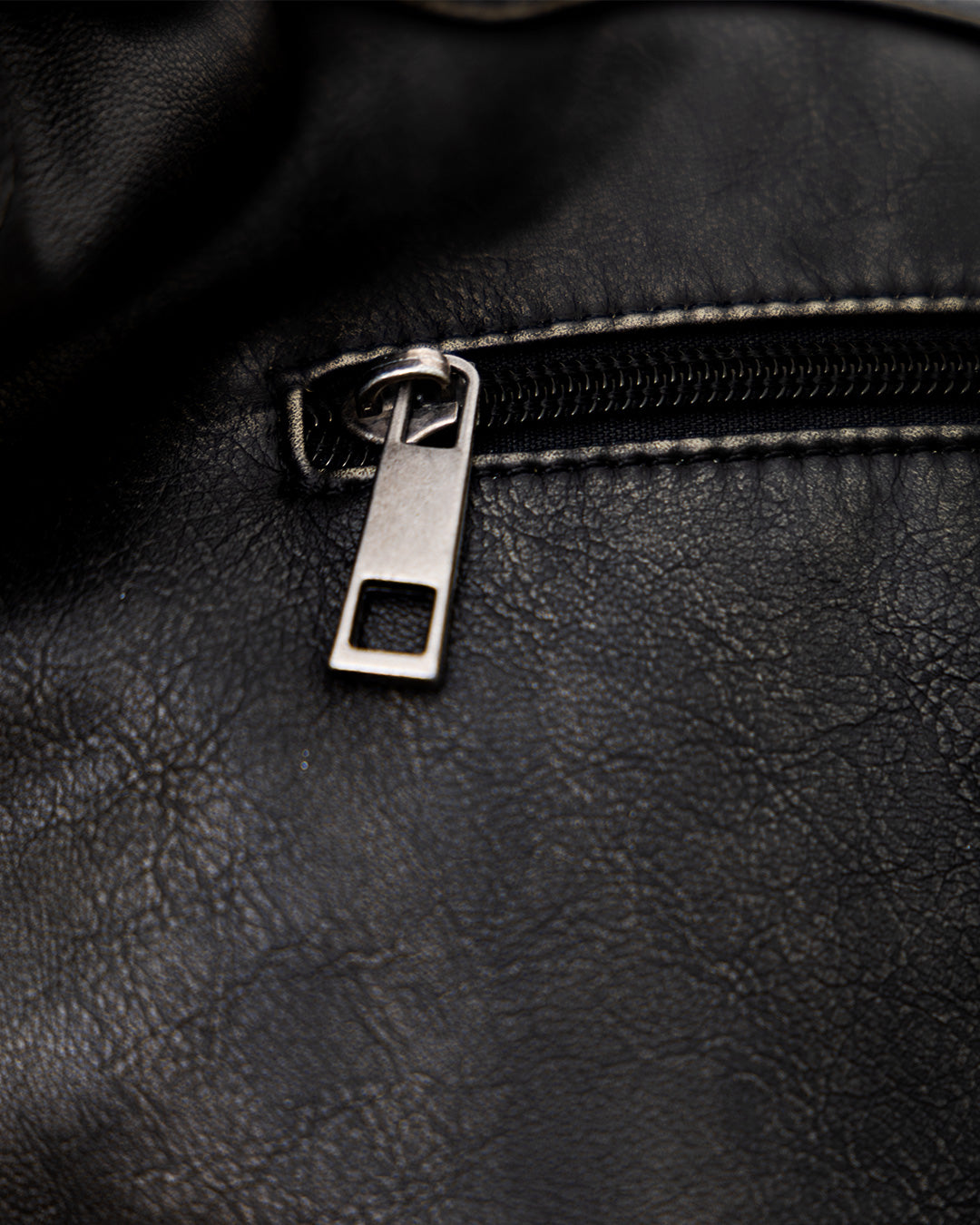 Bolso efecto desgastado negro - Oxid