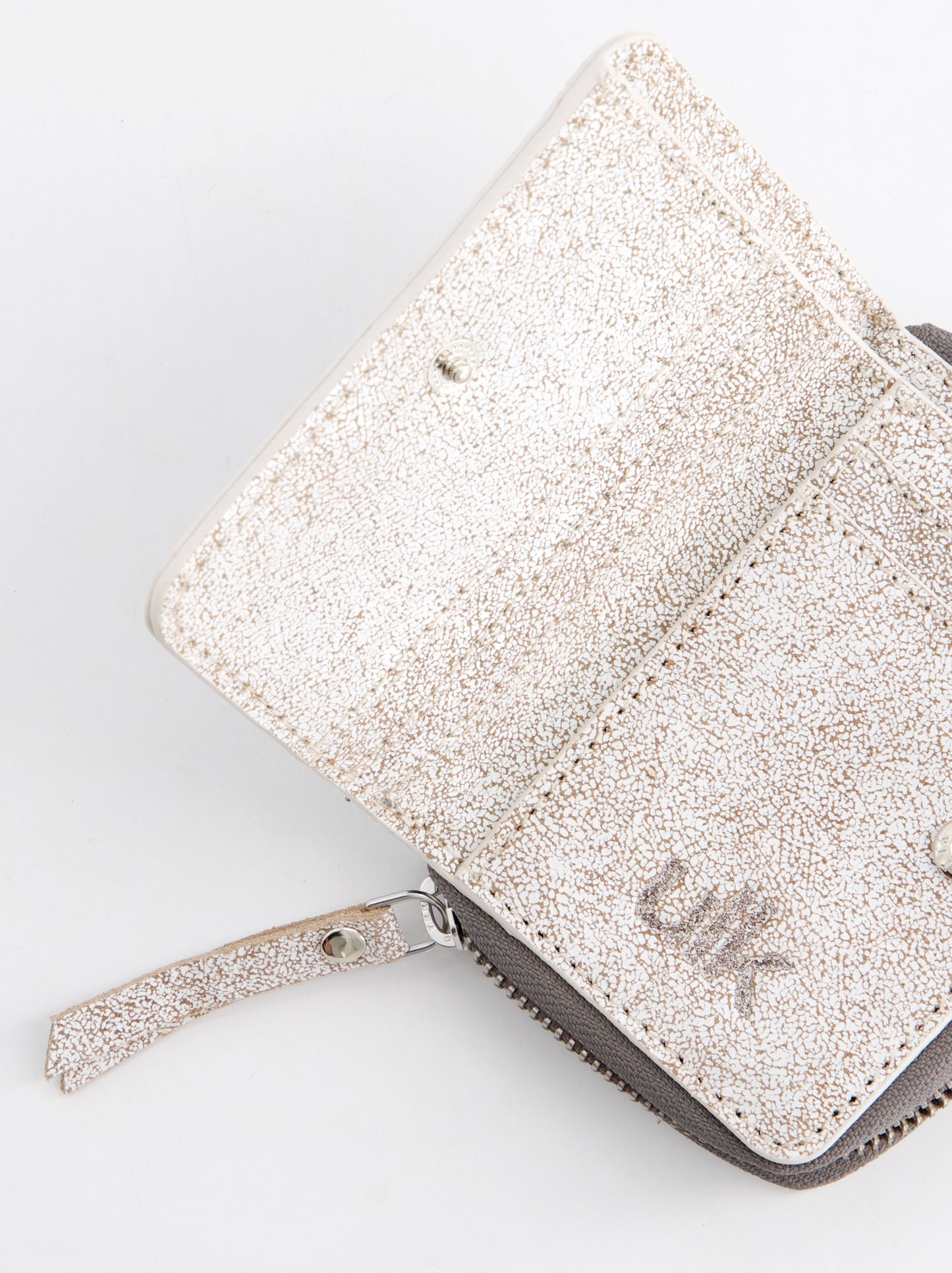 Cartera Compacta Efecto Craquelado -Baly