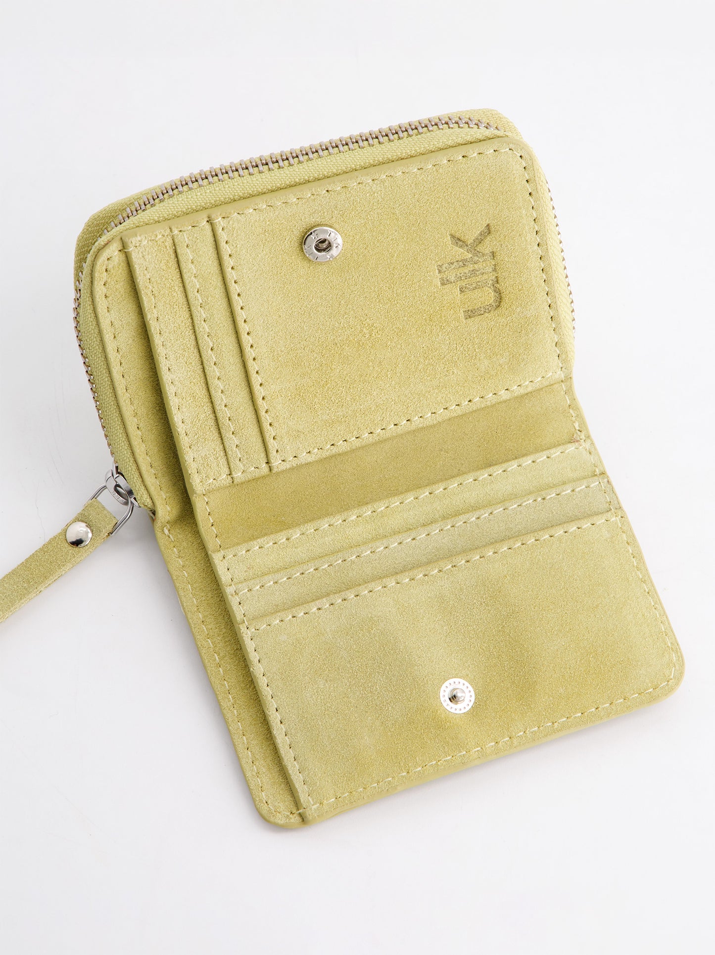 Cartera Compacta De Piel Amarilla Con Detalles Metálicos - Baly