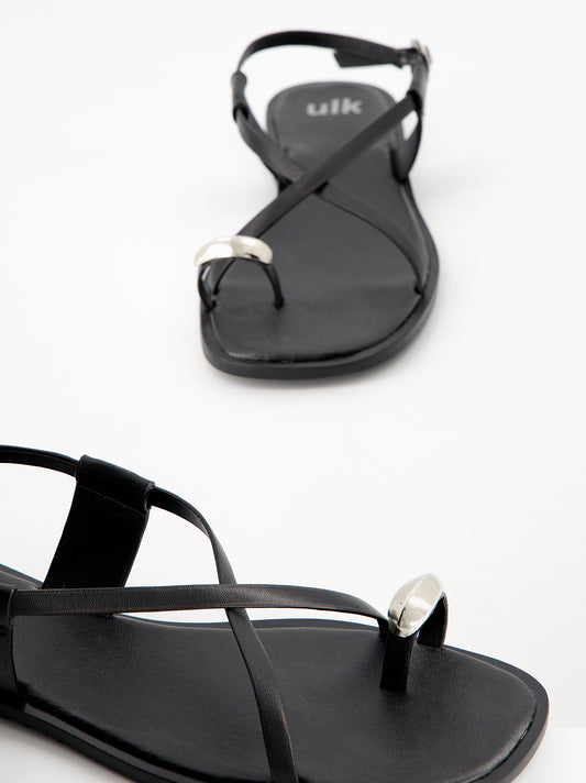 Sandalias de tiras en piel - Ossy
