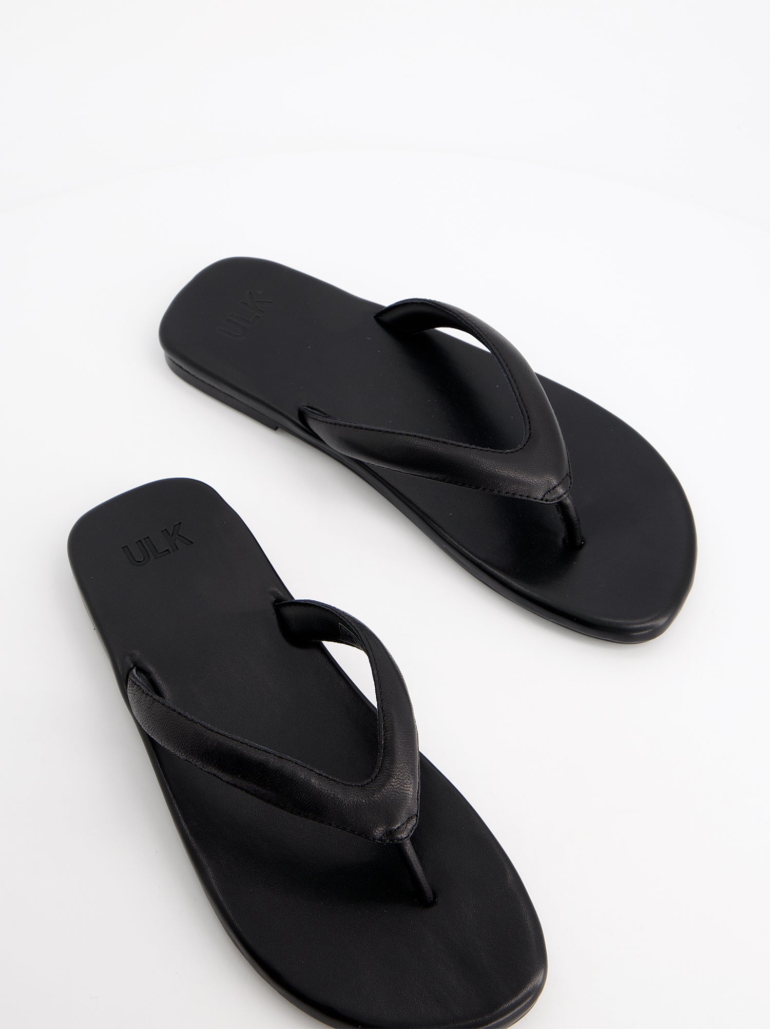 Sandalias de dedo en piel - Evoca