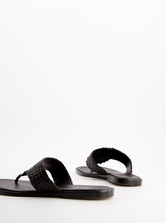 Sandalia thong de piel trenzada - Castor