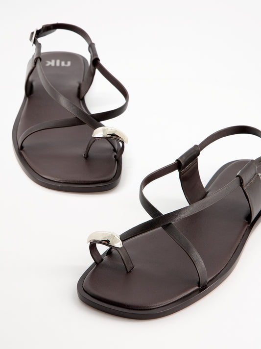 Sandalias de tiras en piel - Ossy