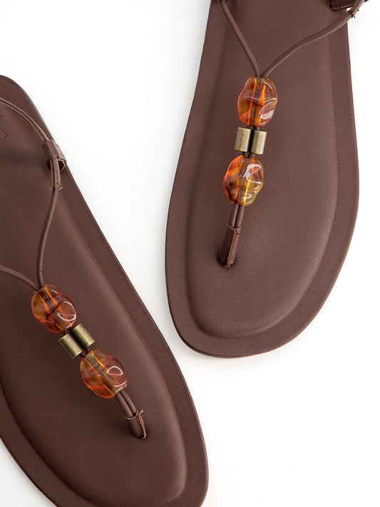 Sandalias de piel con cuentas - Arena