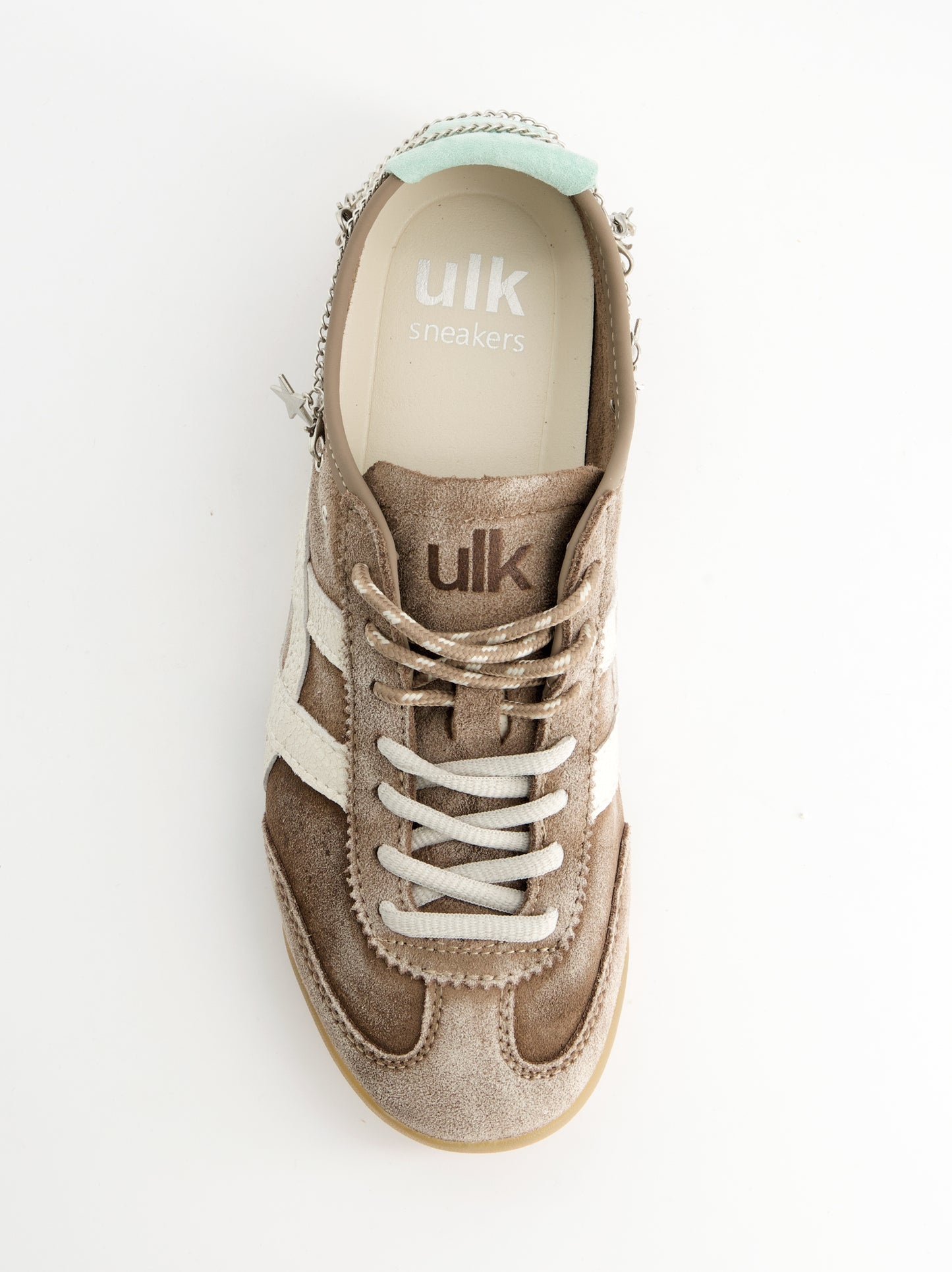 Zapatillas marrones de ante vintage con charms - Onix