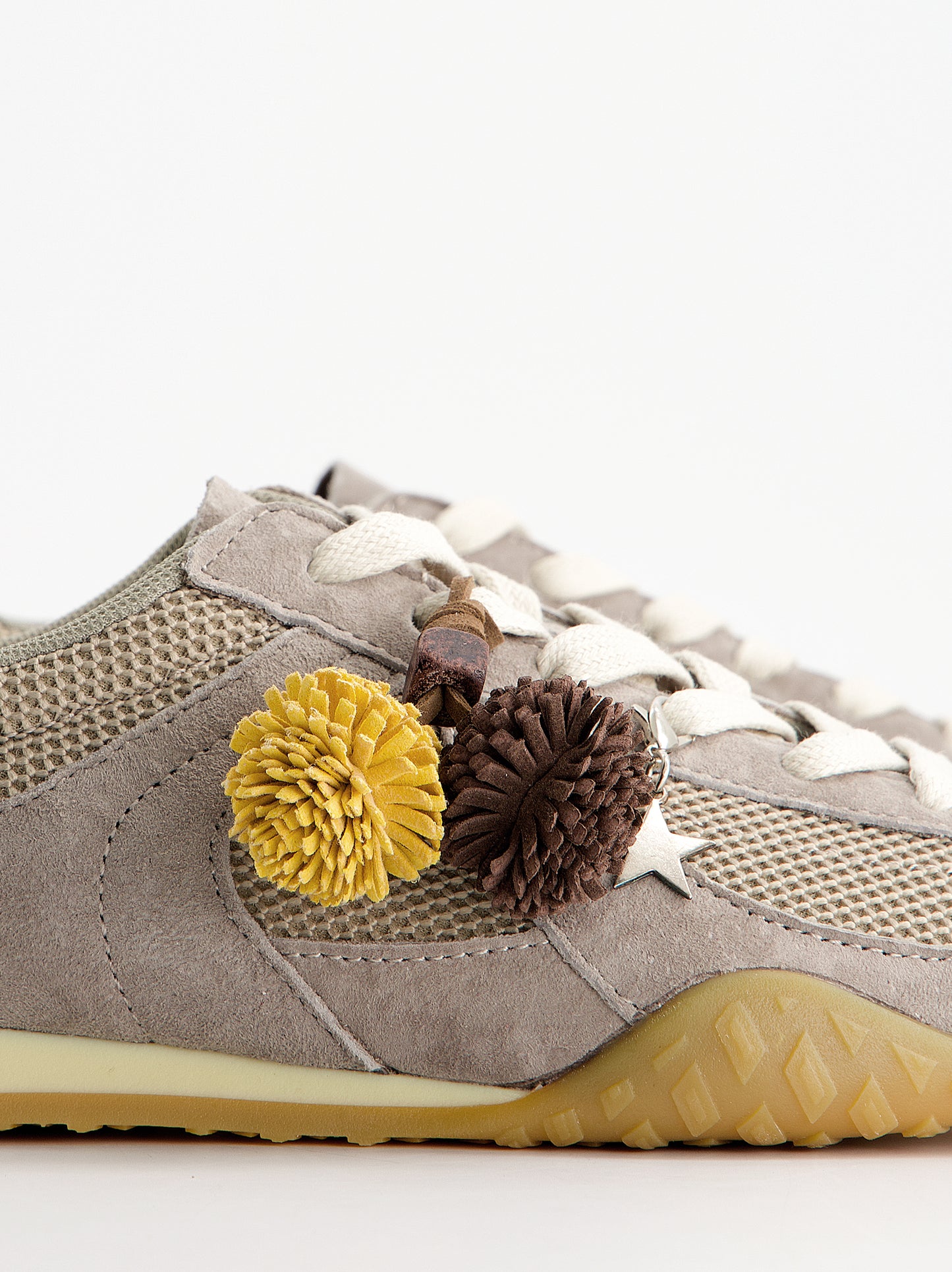 Zapatillas de ante transpirables con charms - Sendai