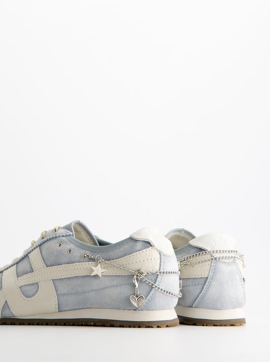 Zapatillas azules de ante vintage con charms - Onix
