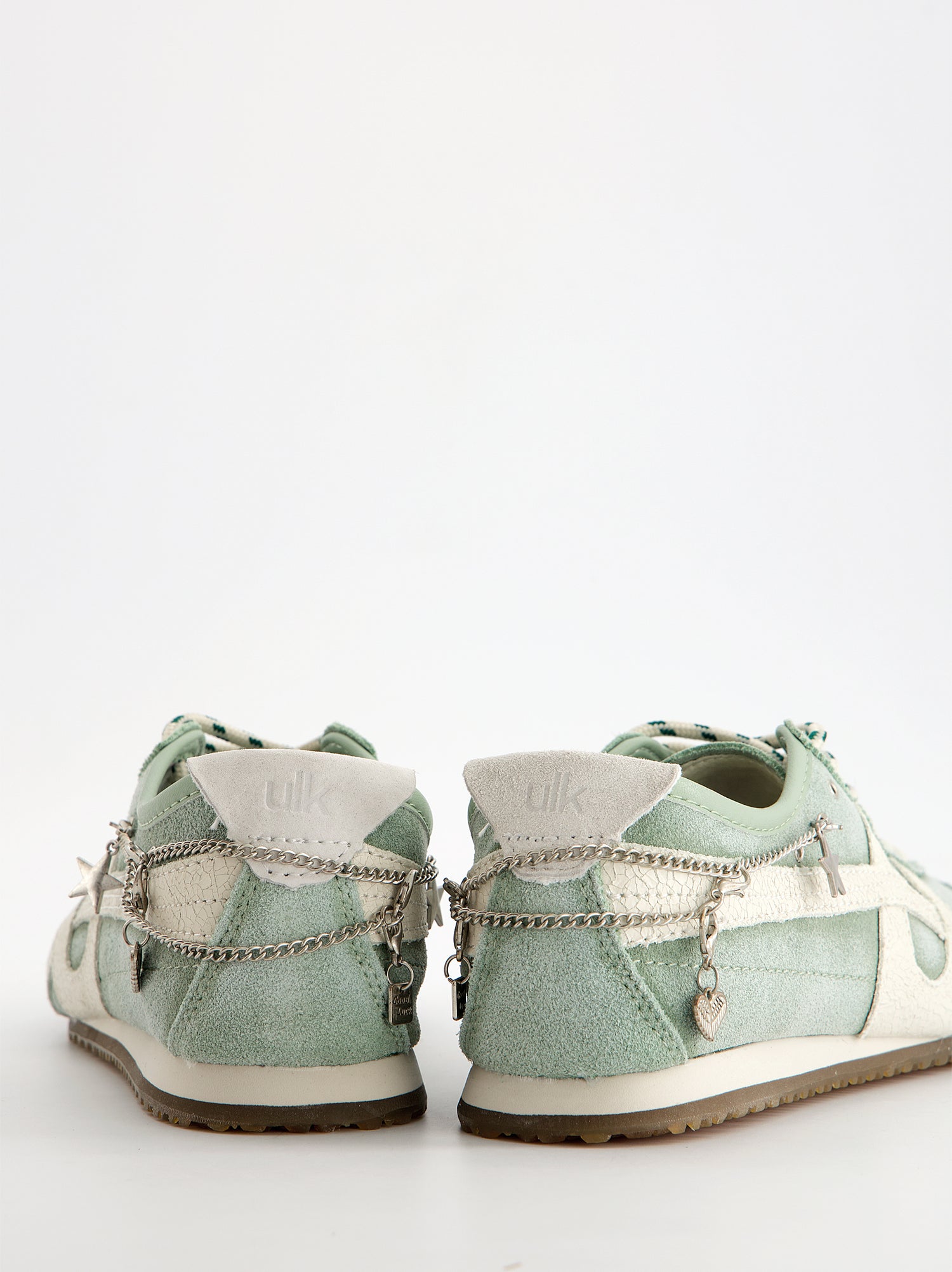 Zapatillas turquesa de ante vintage con charms - Onix