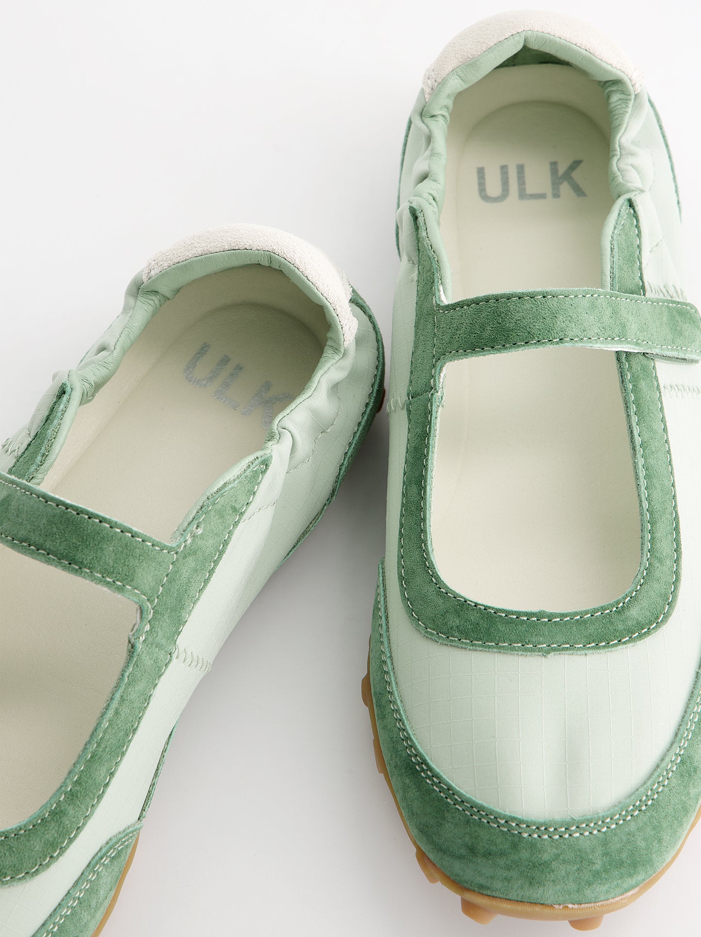 Bailarinas deportivas fruncidas de ante - Krown