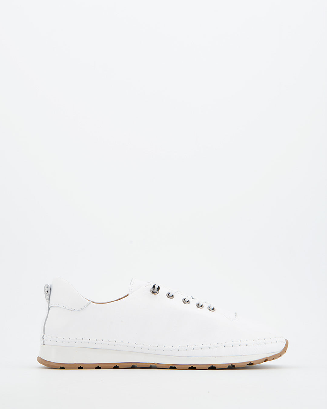 Zapatillas blancas en piel con cordones elásticos  032 001