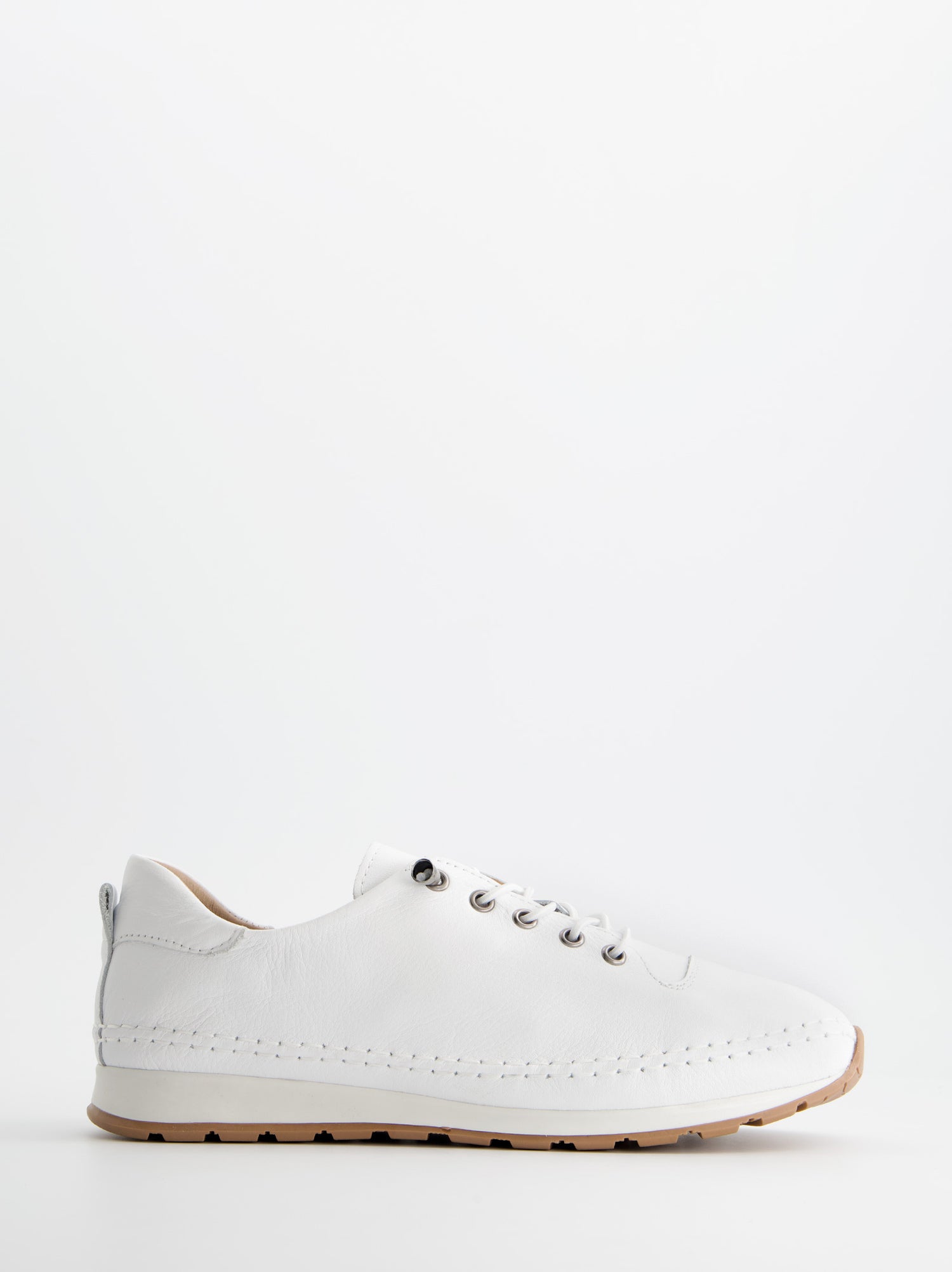 Zapatillas blancas en piel con cordones elásticos  032 001