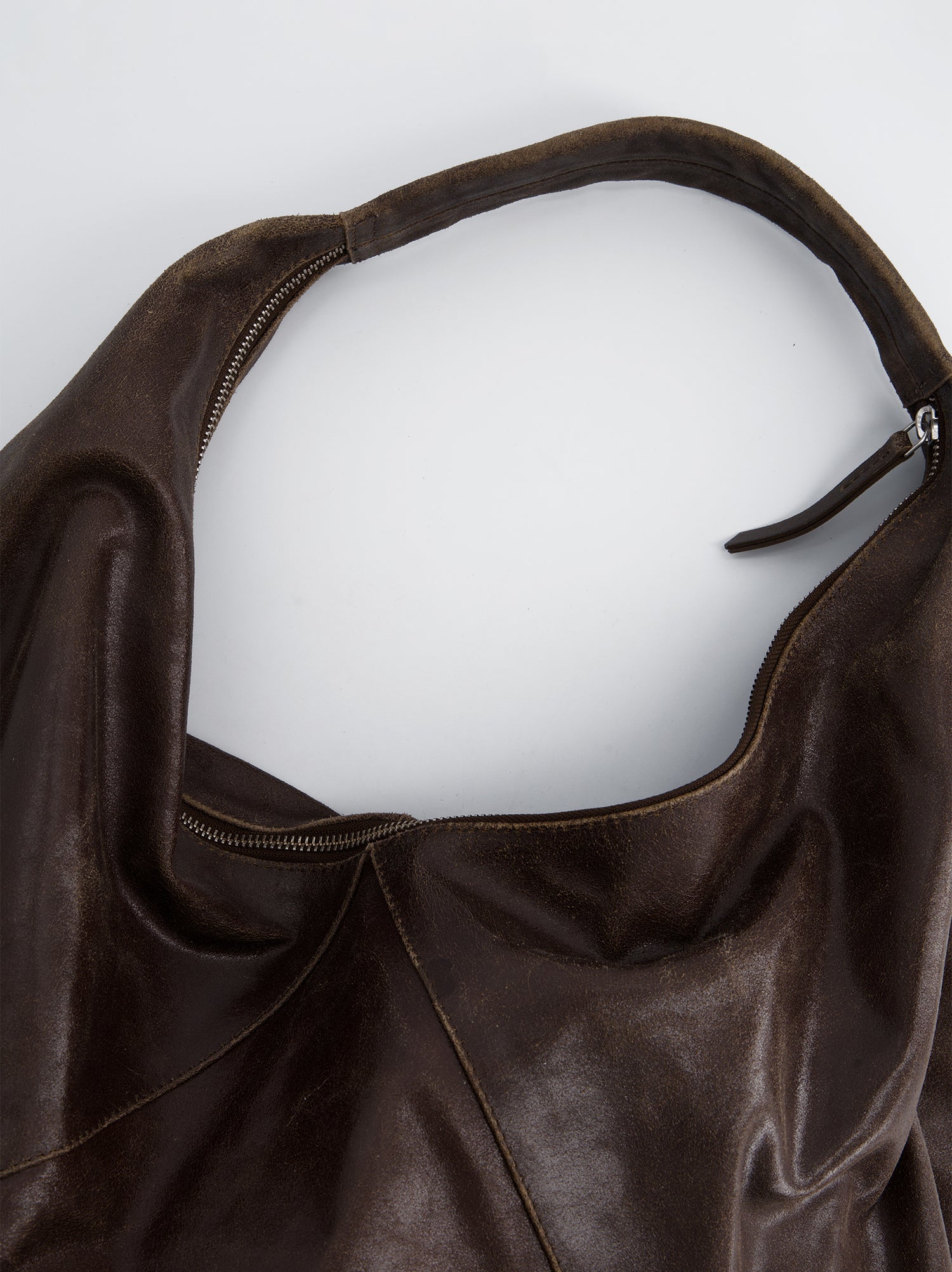 Bolso De Piel Marrón Con Cierre De Cremallera - Marne
