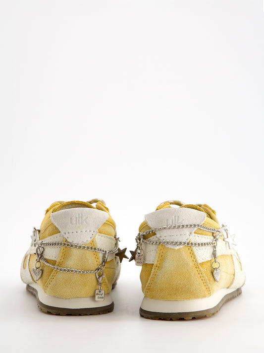 Zapatillas de ante vintage con charms - Onix