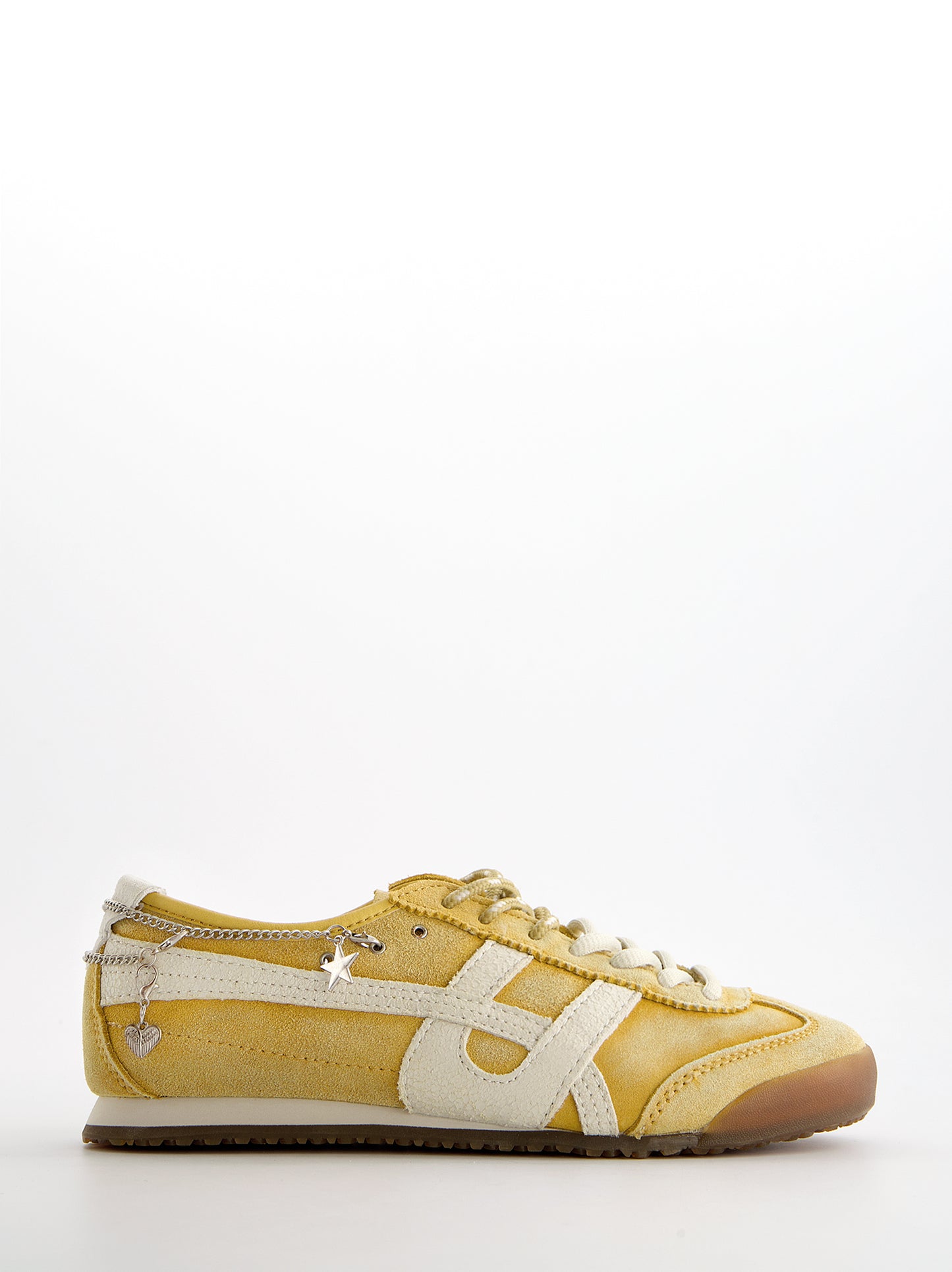 Zapatillas amarillas de ante vintage con charms - Onix